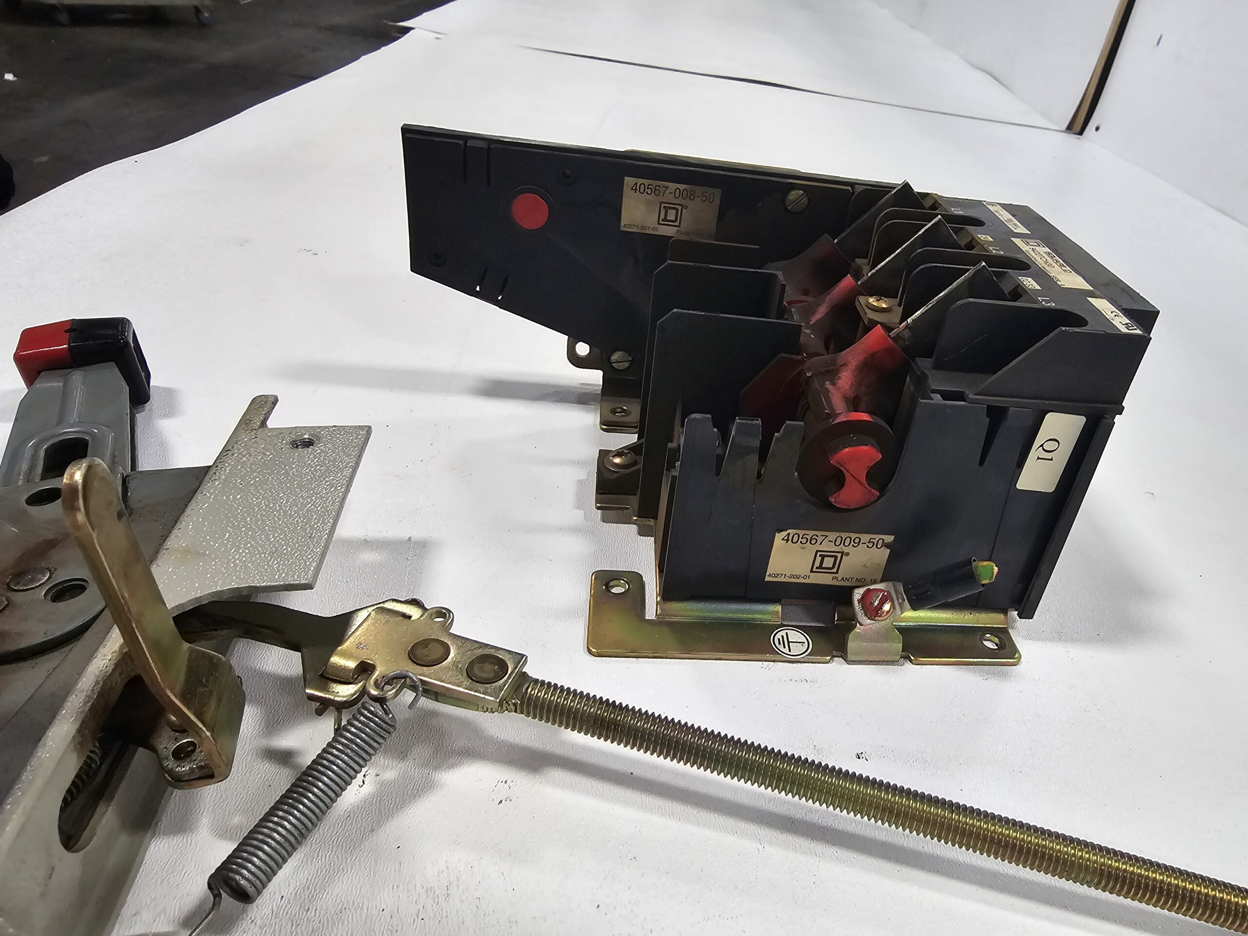 SQUARE D 9422TCN30 Disconnect Switch 30A 600V 3 Pole USED 3