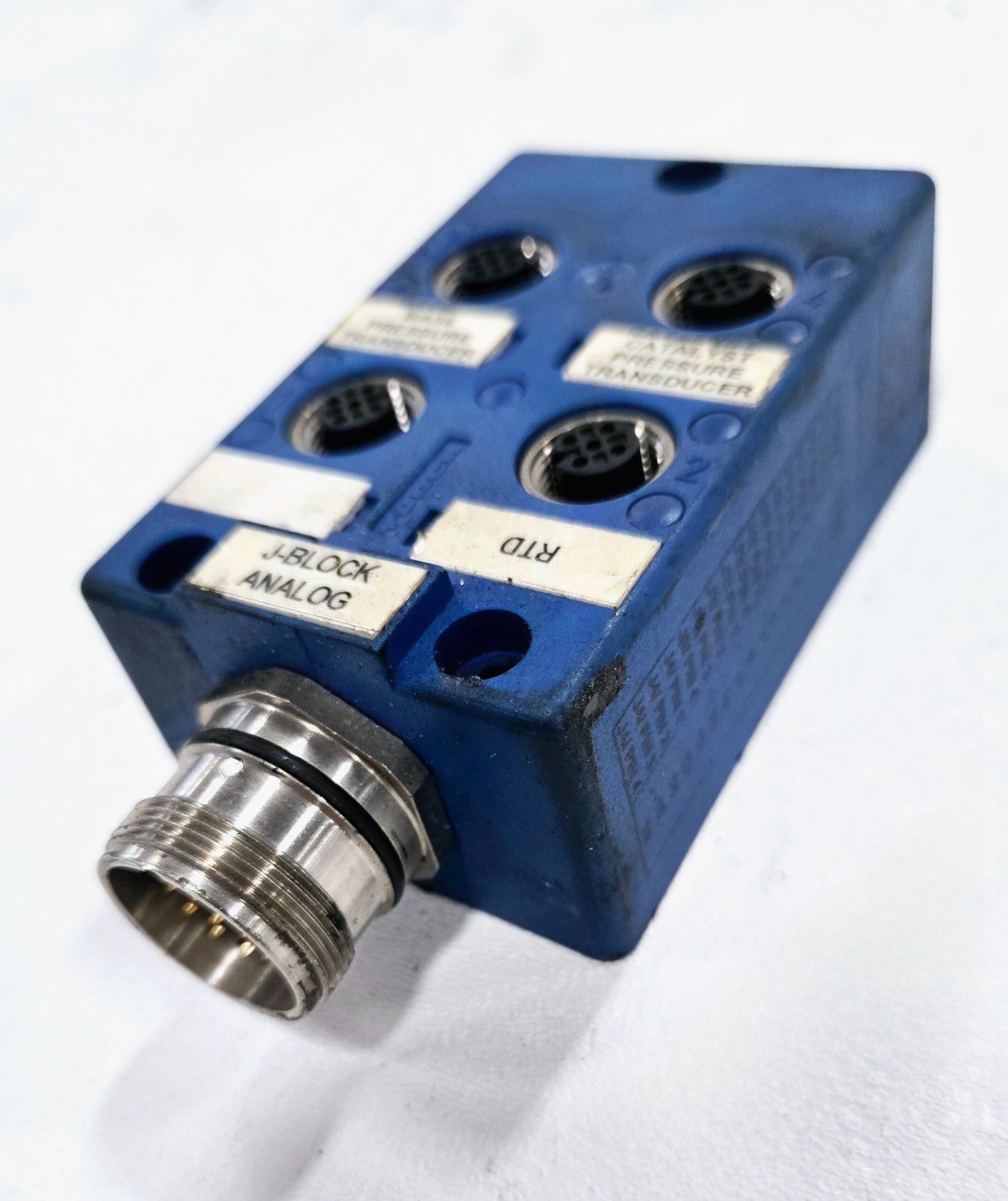 Turck VB 4X1.5N-CS16 Analog Junction Block USED 1