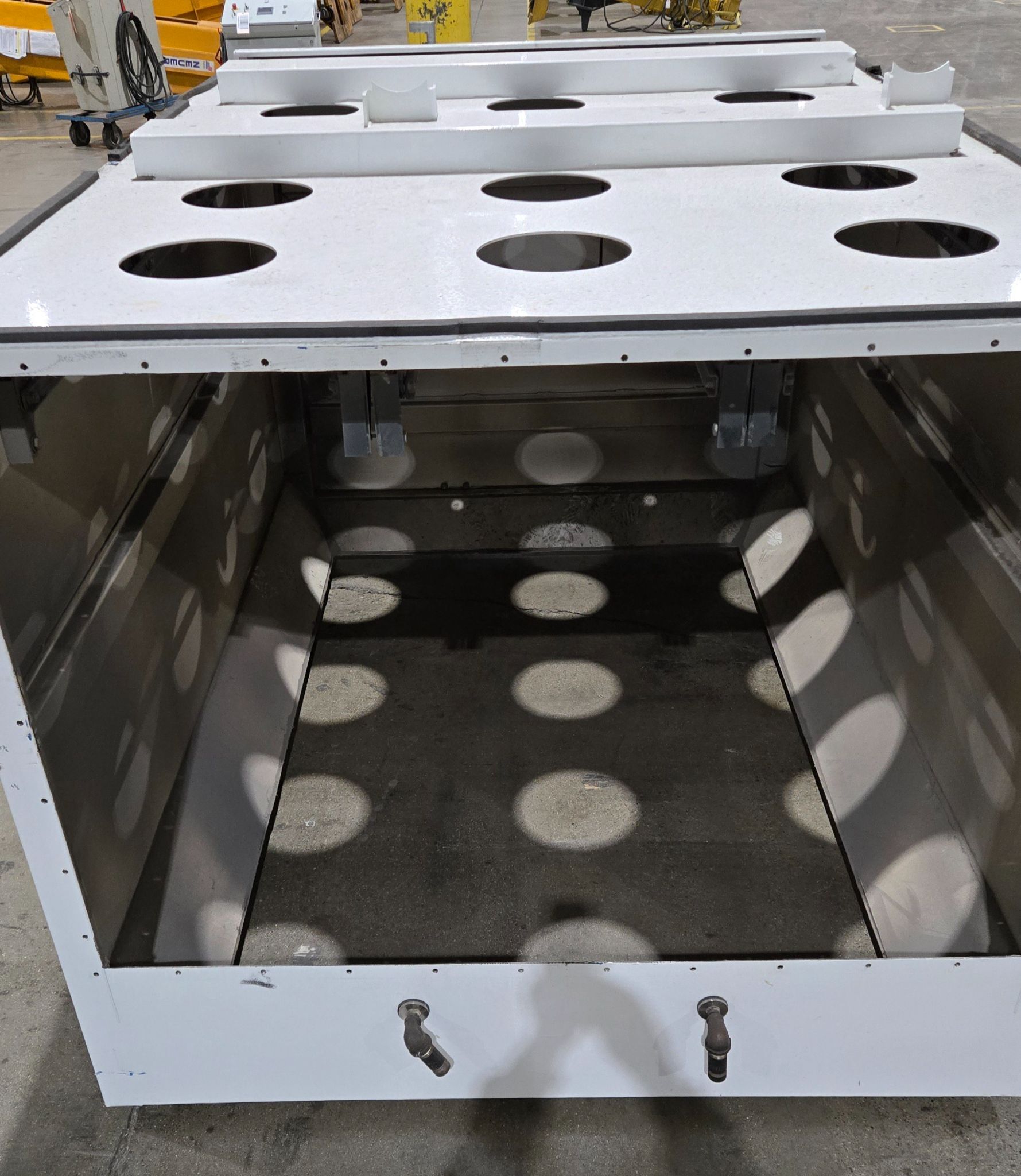 ROBOVENT FUSION C-DT4-22500-15 DUST COLLECTION SYSTEM/ EXHAUST SYSTEM USED 13