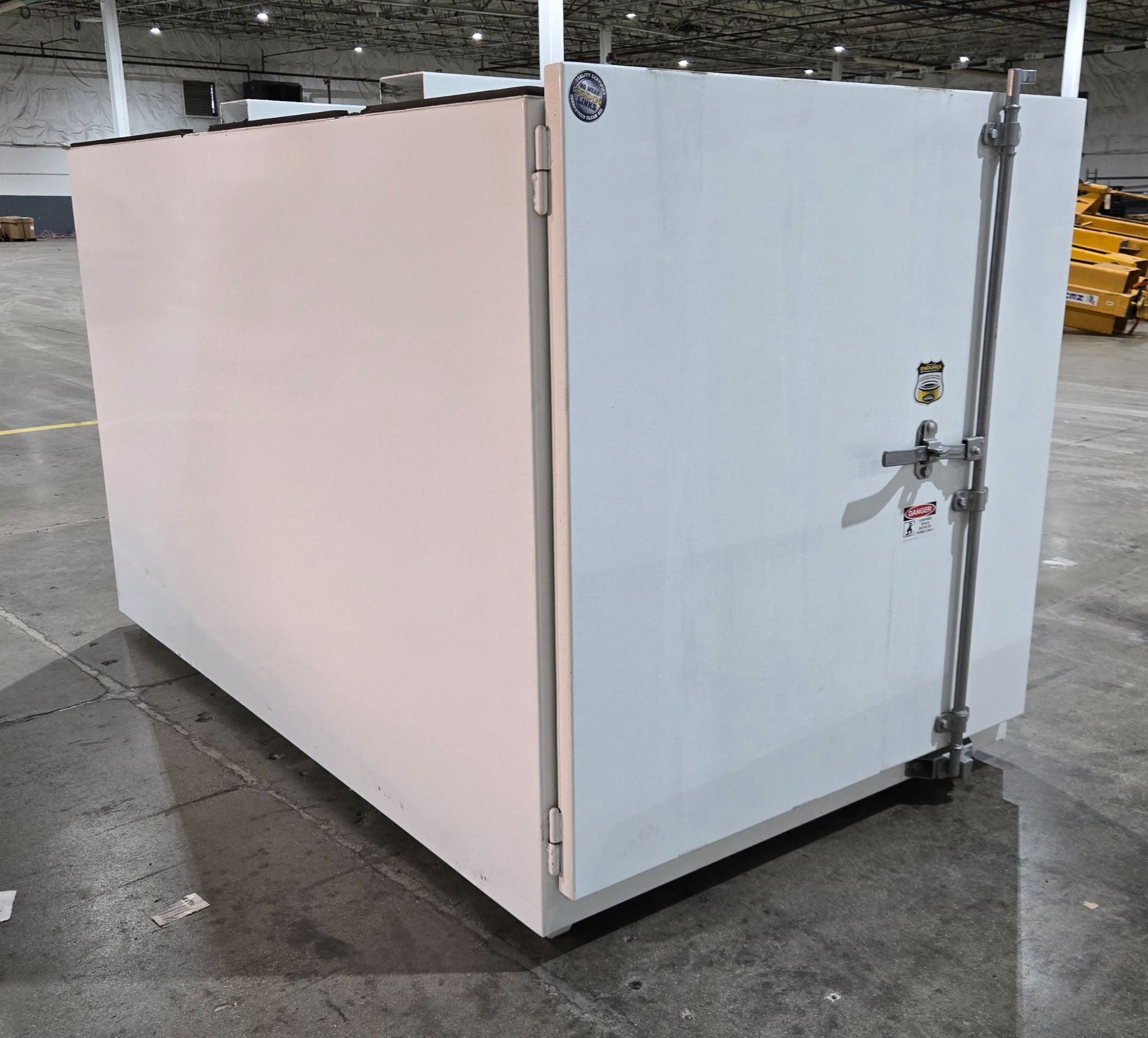 ROBOVENT FUSION DT4-15000-10 DUST COLLECTION SYSTEM/ EXHAUST SYSTEM USED 14
