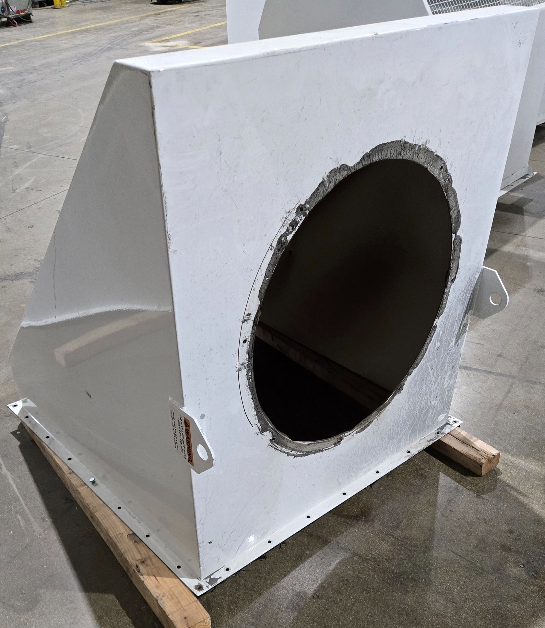 ROBOVENT FUSION DT4-15000-10 DUST COLLECTION SYSTEM/ EXHAUST SYSTEM USED 19
