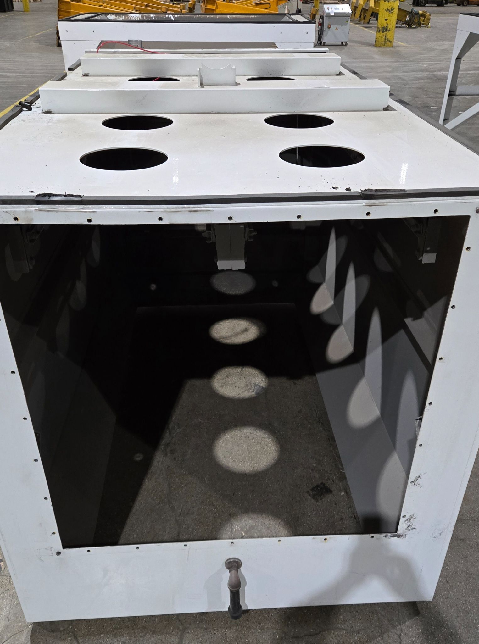 ROBOVENT FUSION DT4-15000-10 DUST COLLECTION SYSTEM/ EXHAUST SYSTEM USED 8