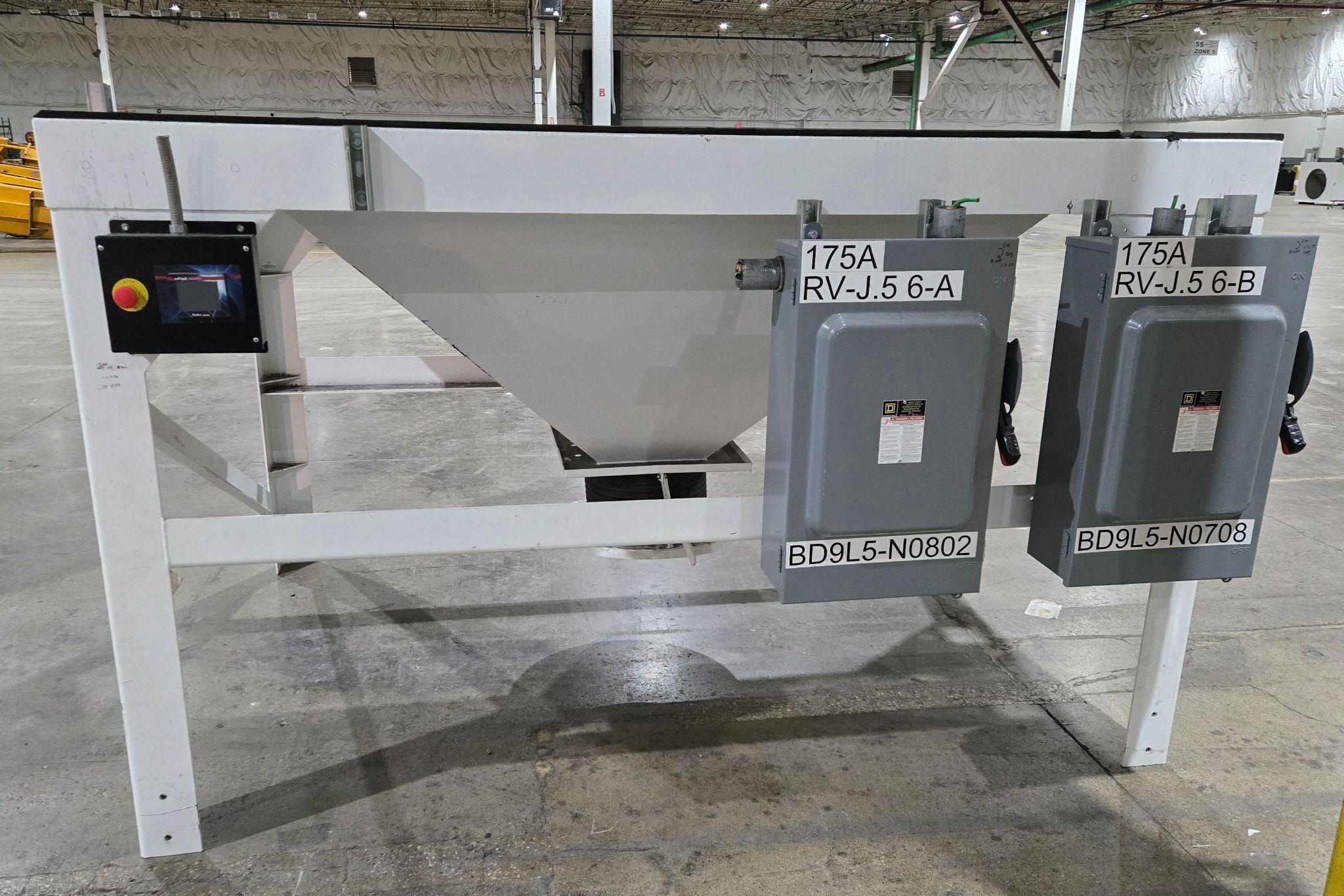 ROBOVENT FILTERED EXHAUSED SYSTEM W/ EPAD TOUCH 200 AMP 600 VAC USED 11