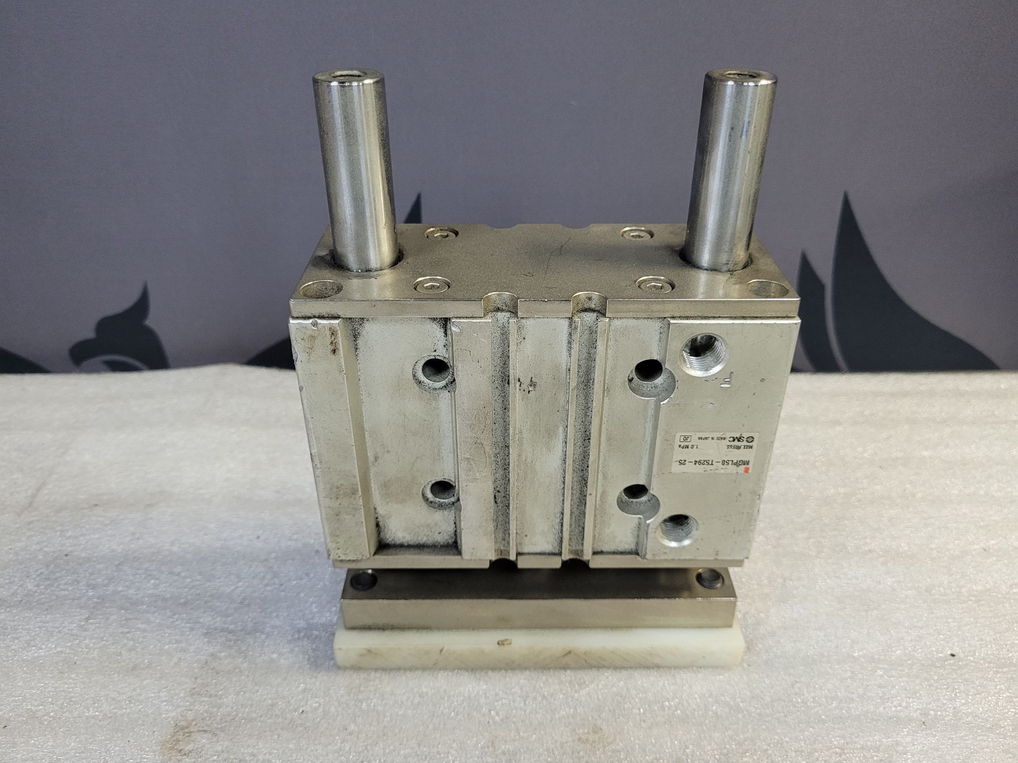 SMC MGPL50-T5294-25 Guided Air Cylinder USED 0