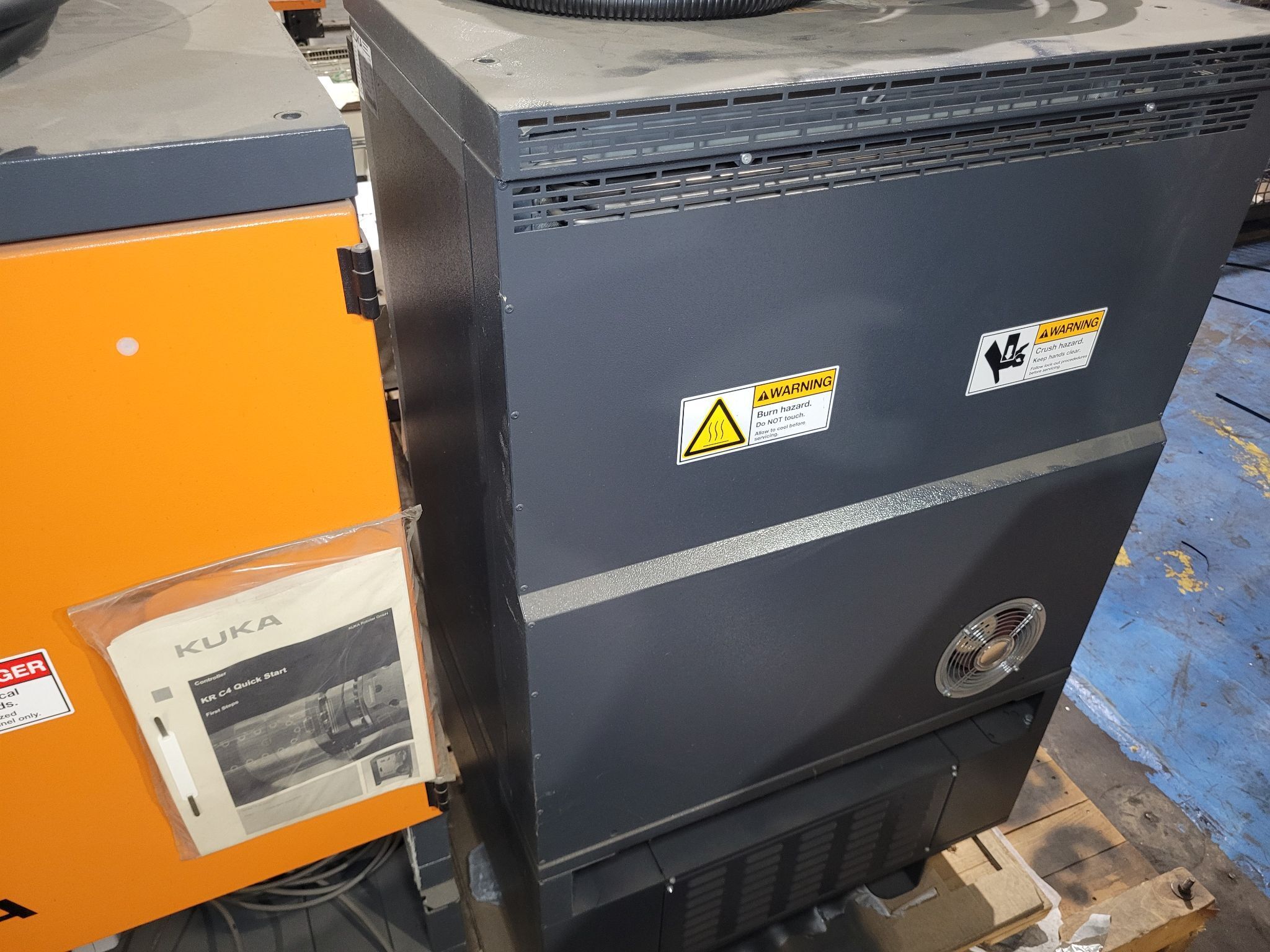 KUKA KR16 L6-2 Robot Complete w/ KR C4 Controls NEW (Missing Pendant) 6