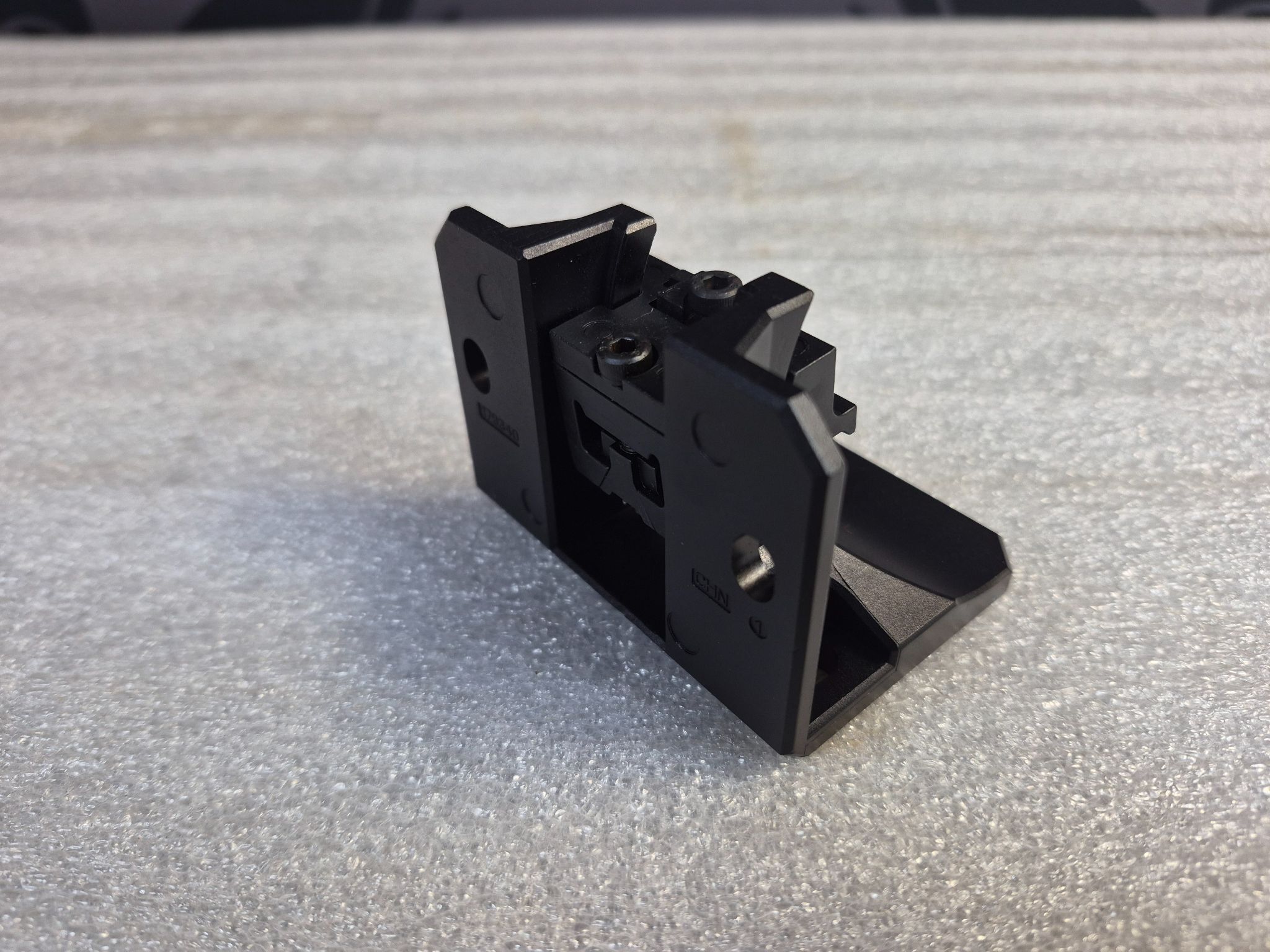 BANNER EZLSA-MBK-16 Side Mount Kit for EZ Screen LS NEW 2