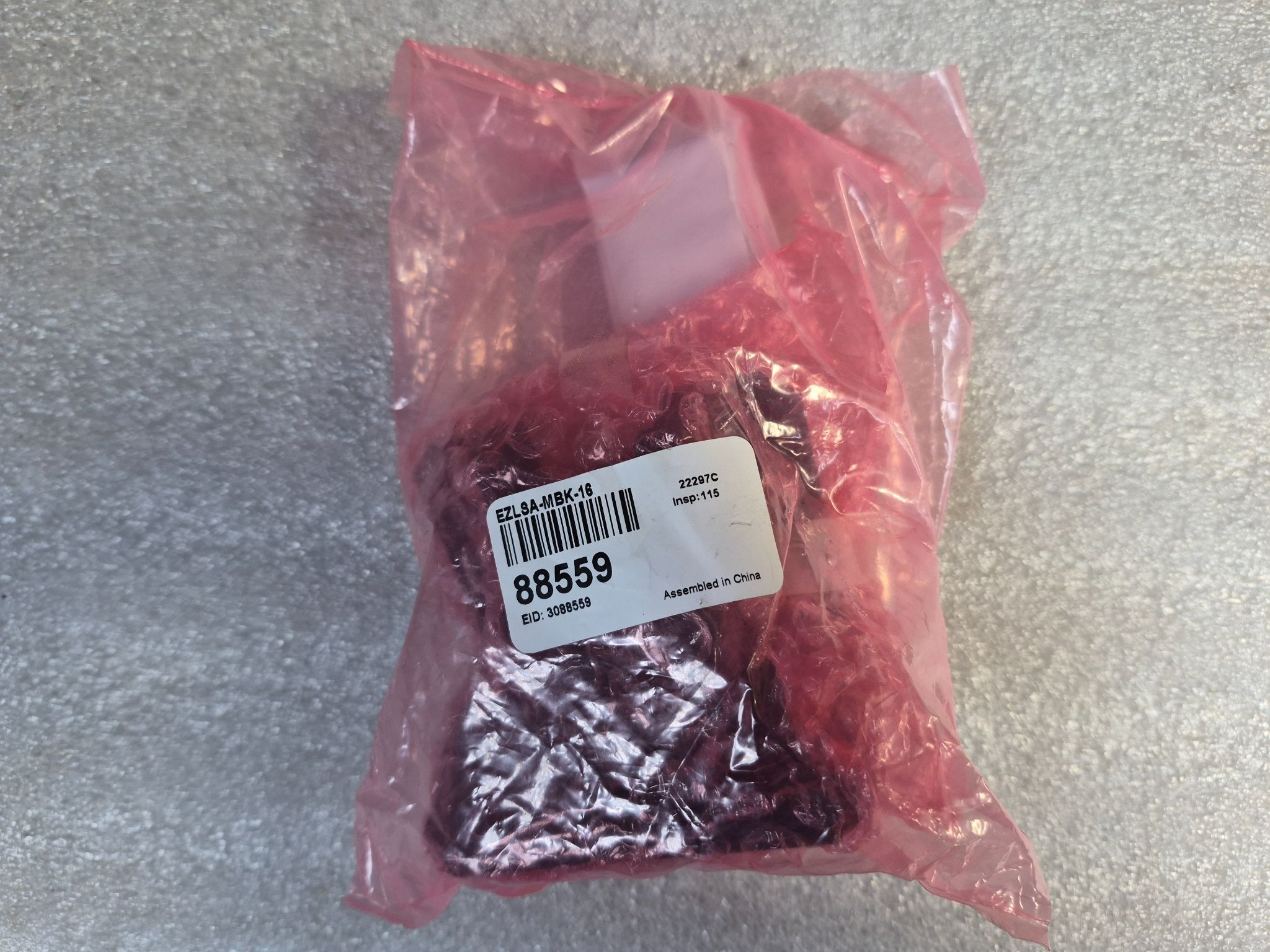 Banner EZLSA-MBK-16 Mounting Bracket Kit NEW 4
