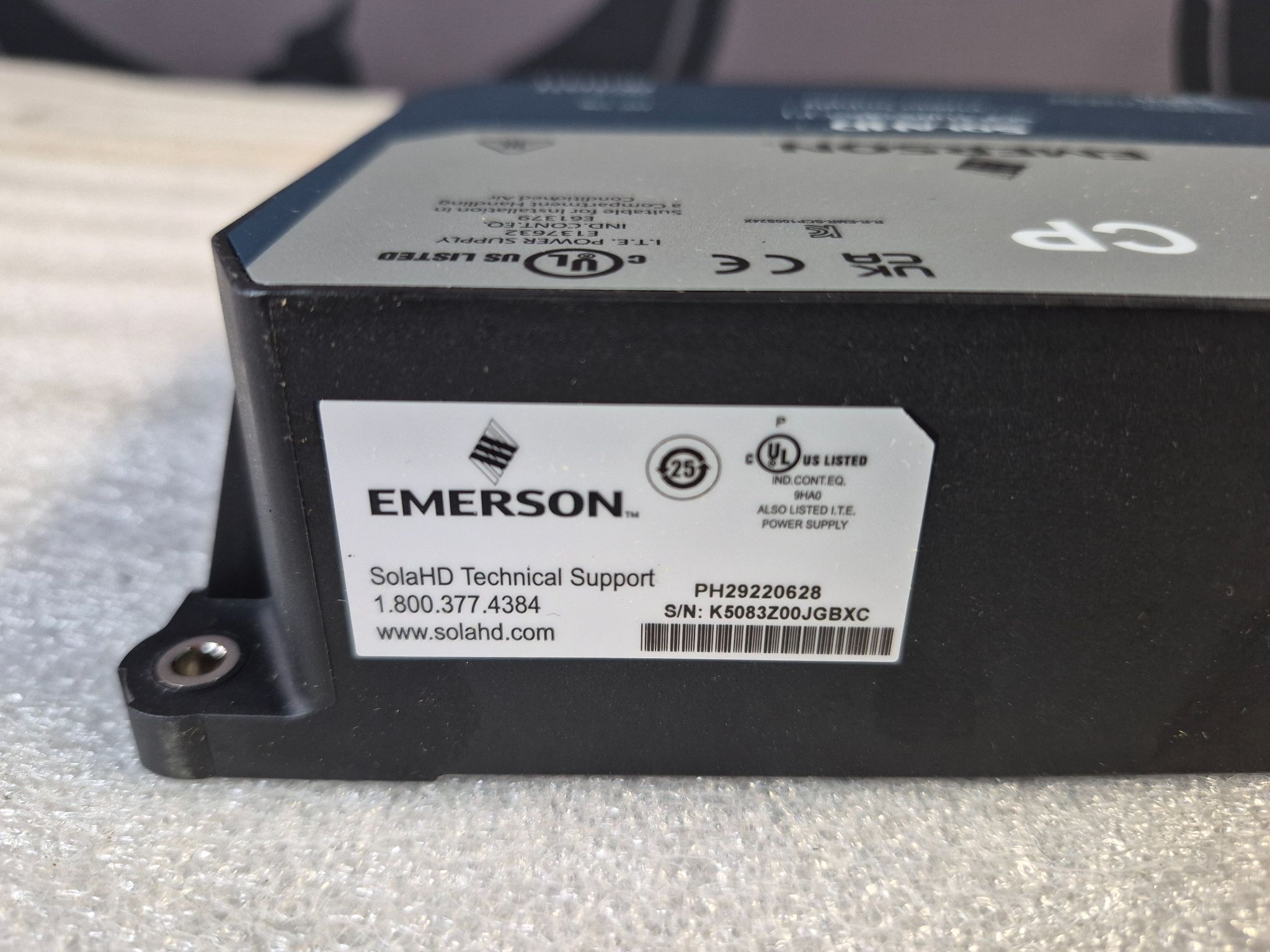 EMERSON SolaHD SCP 100S24X-CP1 24V Power Supply NEW 3