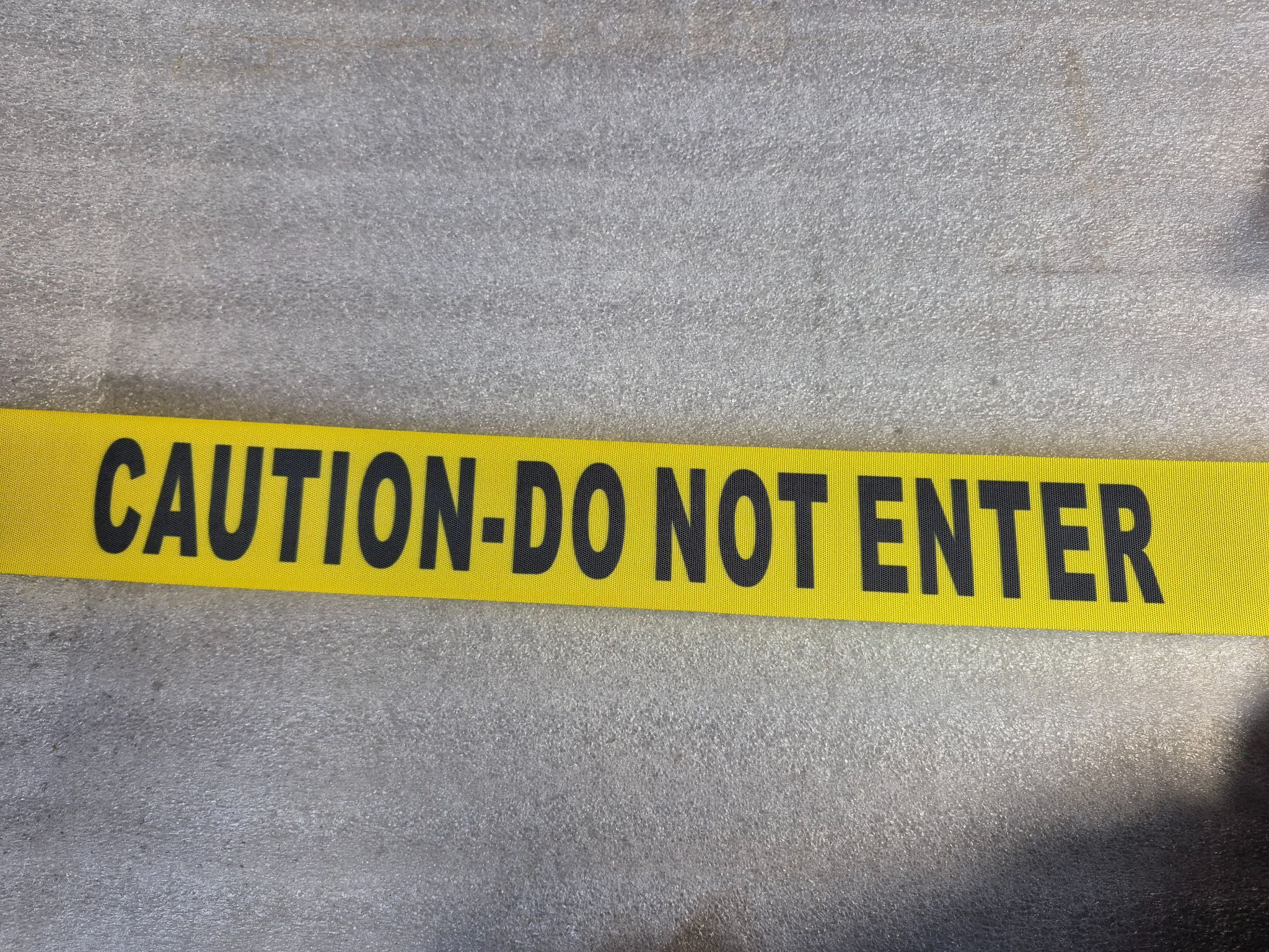 BANNER STAKES PL4108 "CAUTION - DO NOT ENTER" Wall Mount Barrier Kit NEW 3