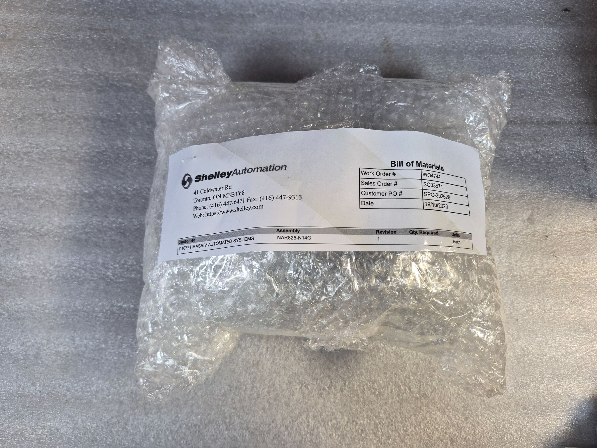 SMC NAR825-N14G Air Regulator w/ Pressure Gauge 1-1/2" NPT NEW 2
