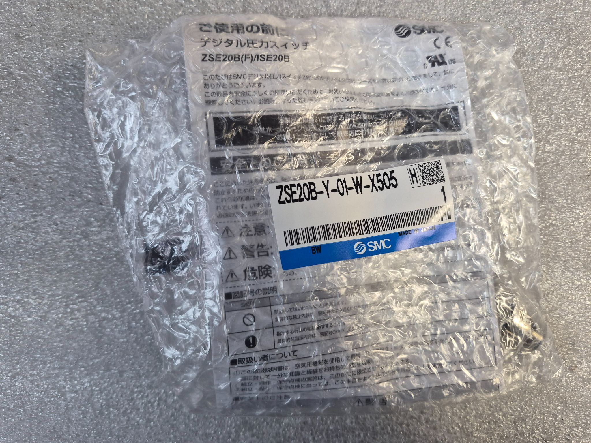 SMC ZSE20B‑Y‑01‑W‑X505 Digital Vacuum Switch NEW 0
