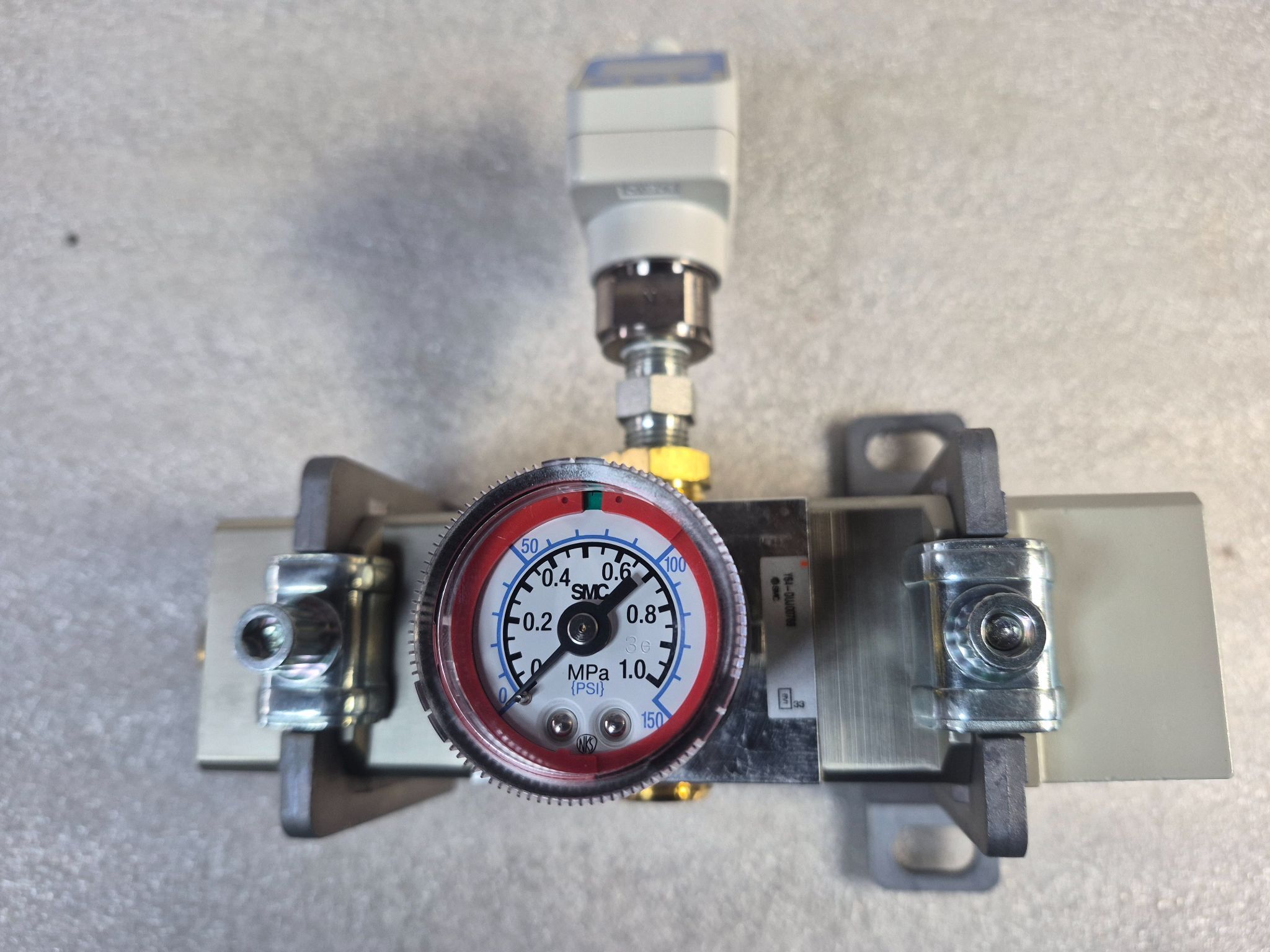 SMC VHS50‑10N‑X129US Pneumatic Safety & Pressure Monitoring Assembly NEW 2
