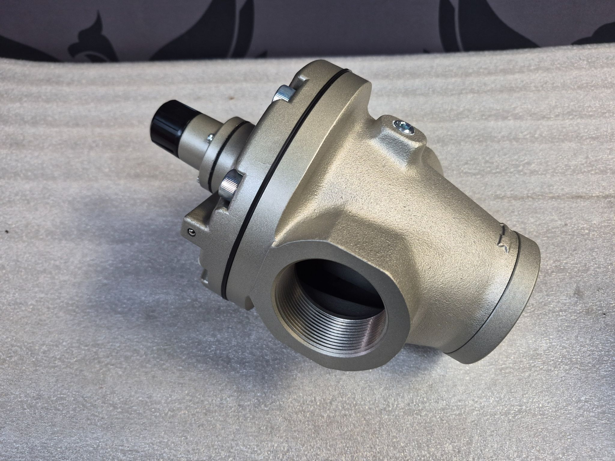 SMC AR925-N20 Air Pressure Regulator 2" NPT NEW 2