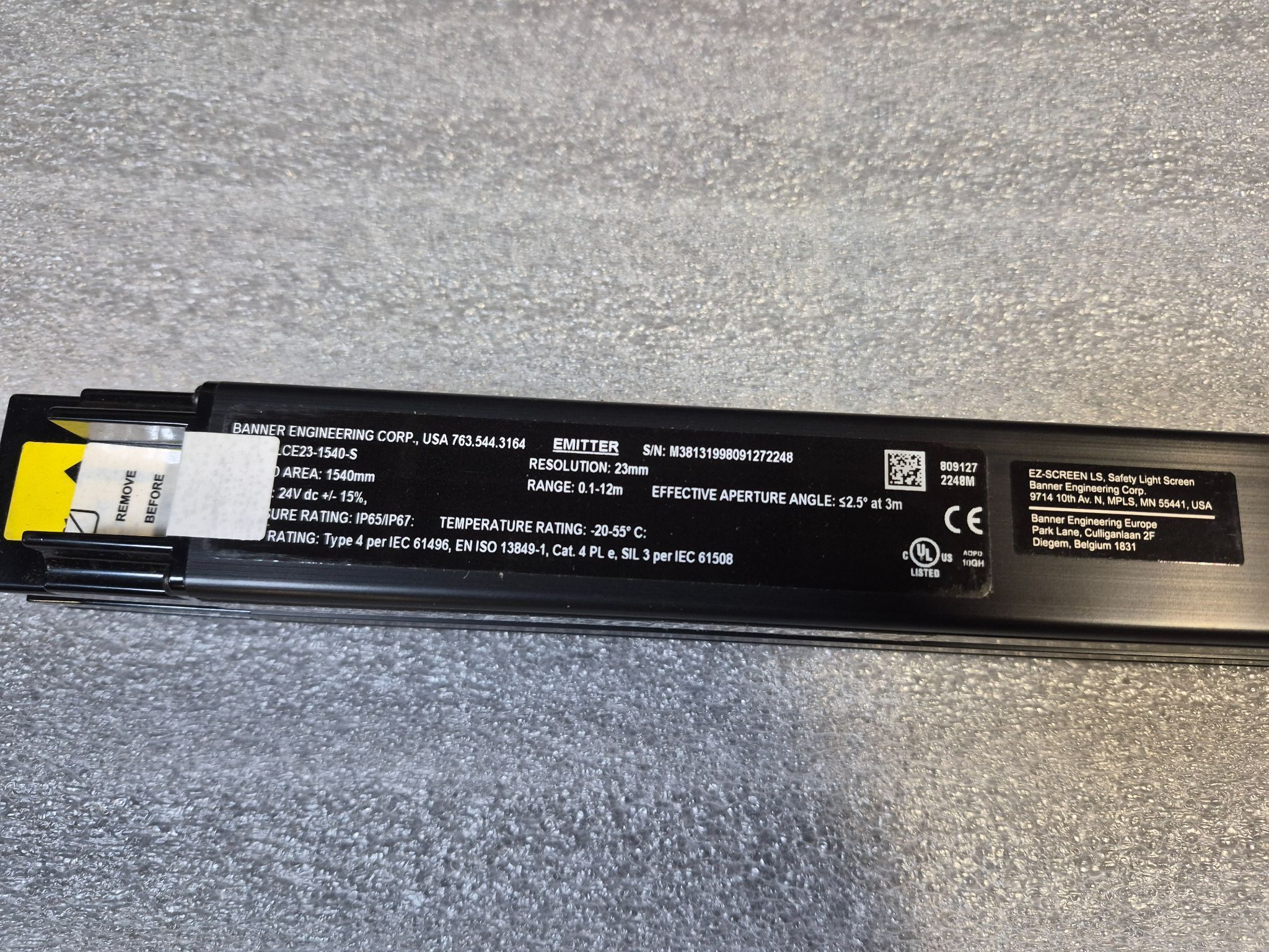BANNER SLLCP23-1540-S Light Curtain Emitter 1540mm 23mm NEW 2