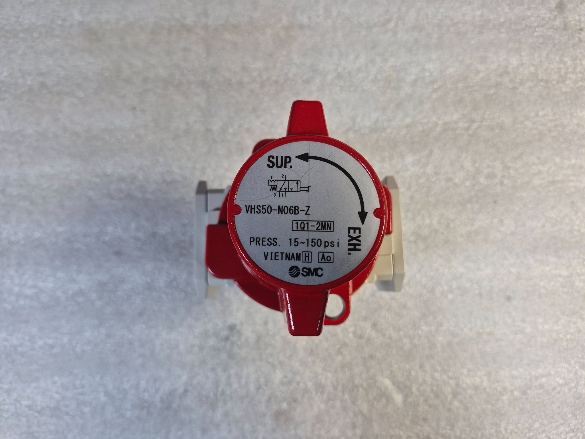 SMC VHS50‑N06B‑Z Manual Release Safety Valve NEW 2