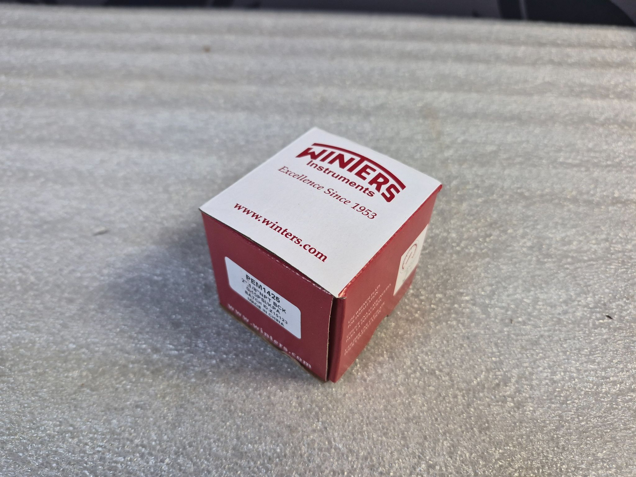 WINTERS PEM‑1425 2" Pressure Gauge 0–15 PSI 1/8" NPT Back Mount NEW 0