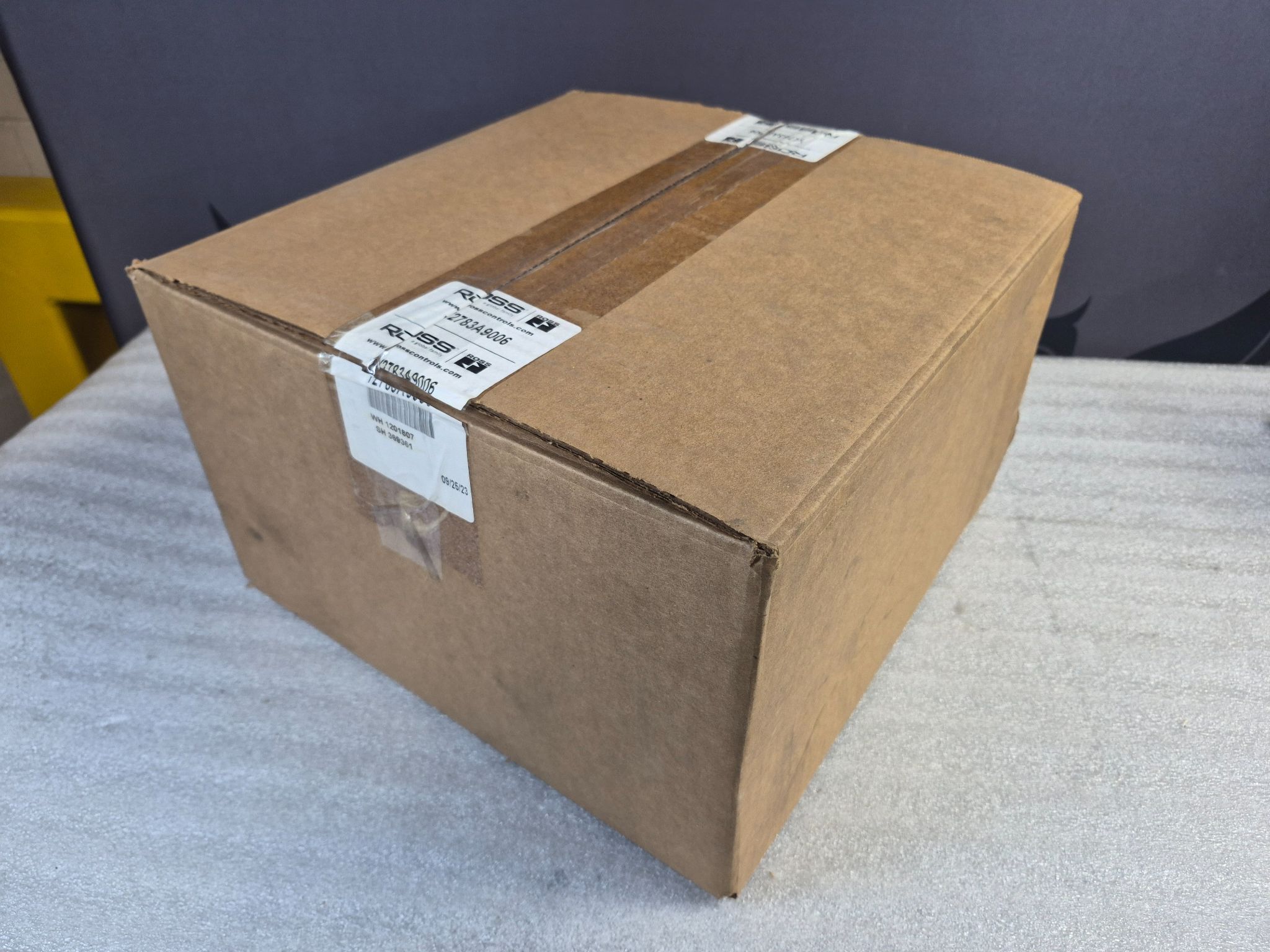 ROSS Y2783A9006 Pneumatic Valve Body 2–10 Bar NEW 0