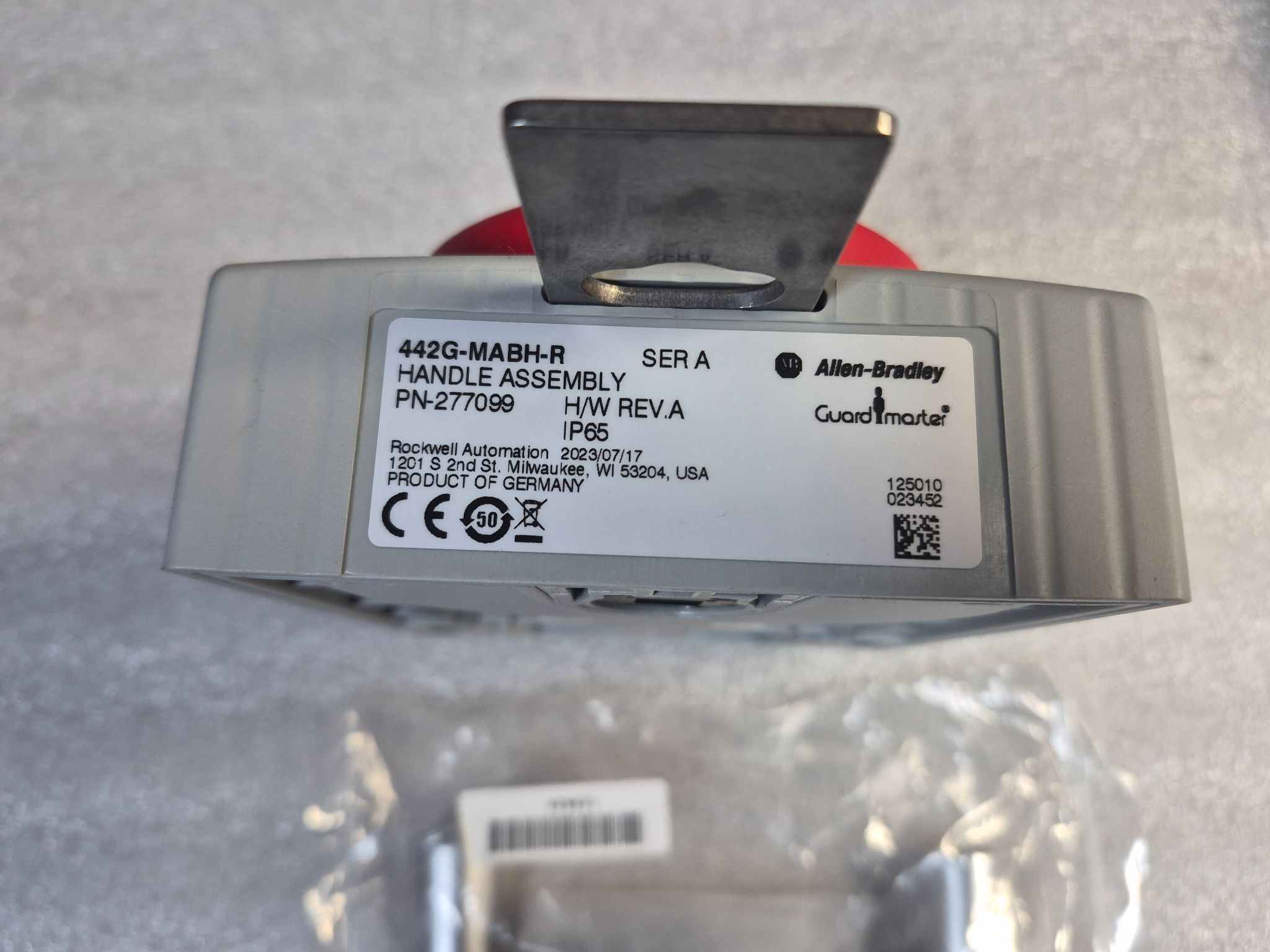 ALLEN BRADLEY 442G-MABH-R Guardmaster Handle Assembly NEW 2