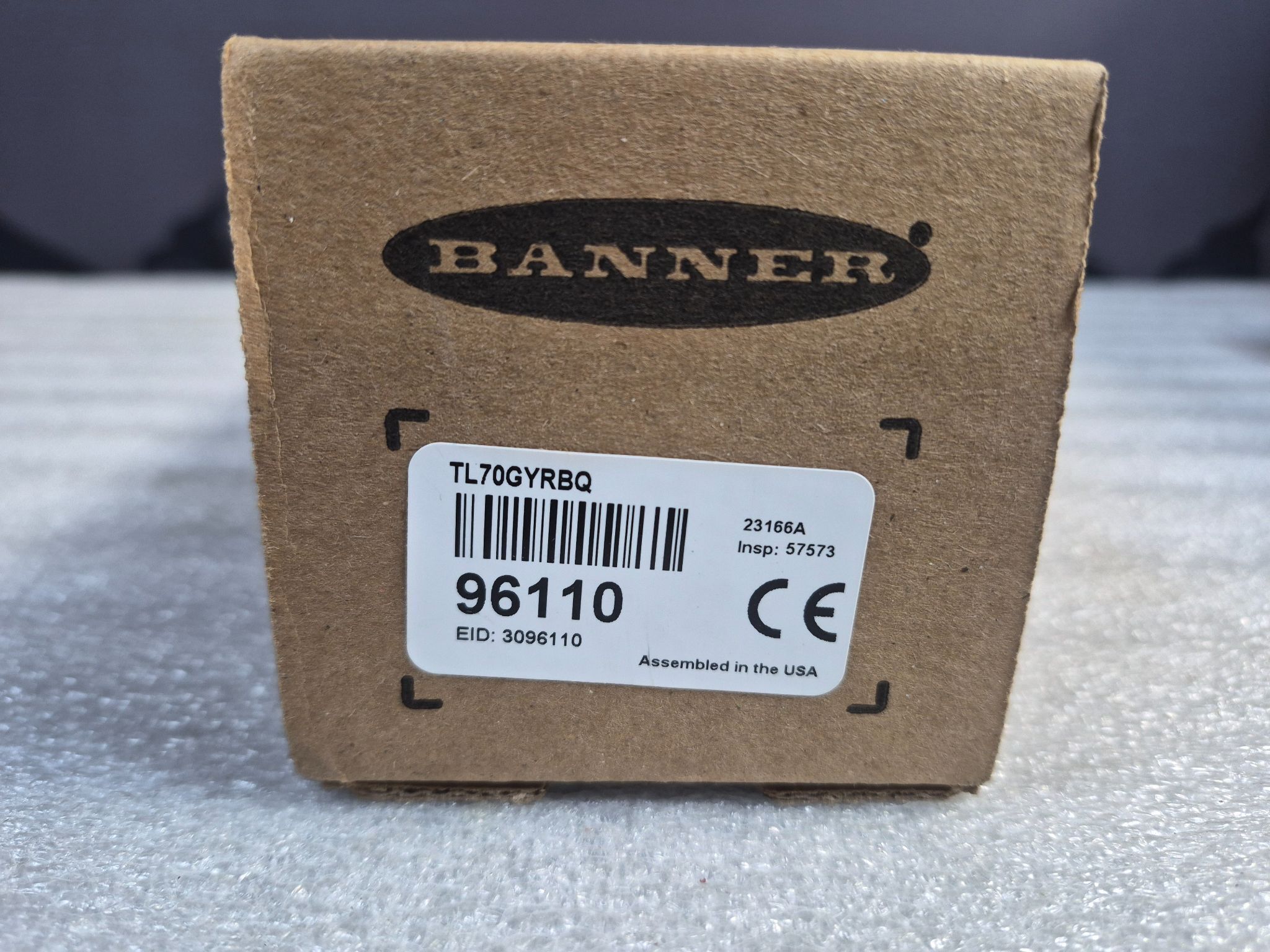BANNER TL70GYRBQ LED Tower Light Stack 24VDC NEW 1