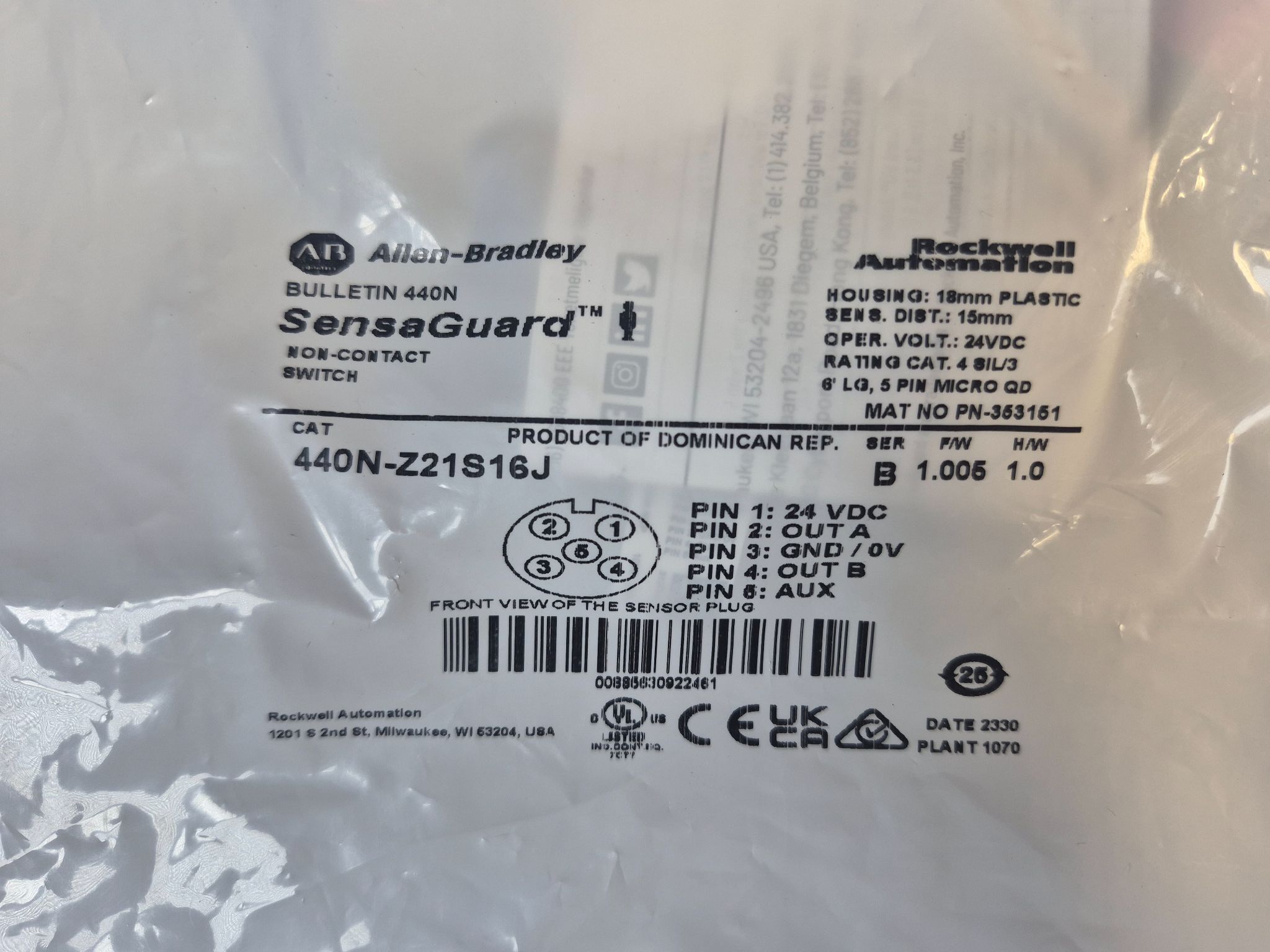 ALLEN BRADLEY 440N-Z21S16J SensaGuard Non-Contact Safety Switch 24VDC NEW 0