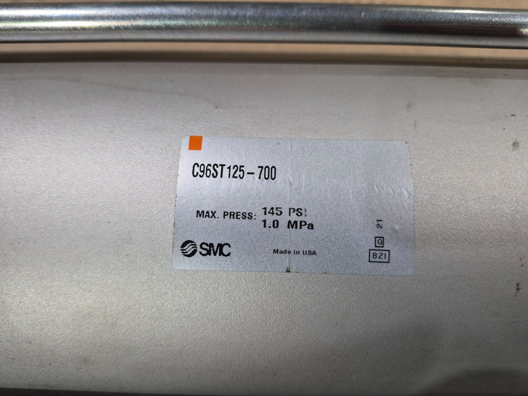 SMC C96ST125‑700 ISO 15552 Tie Rod Pneumatic Cylinder NEW 1