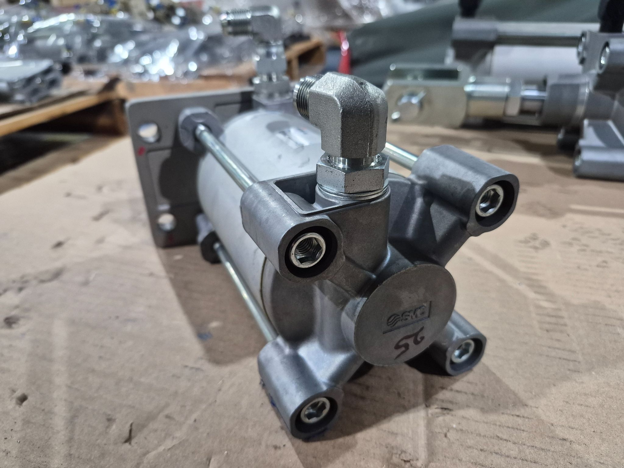 SMC C96SF100-80C ISO Pneumatic Cylinder 100mm Bore 80mm Stroke USED 2