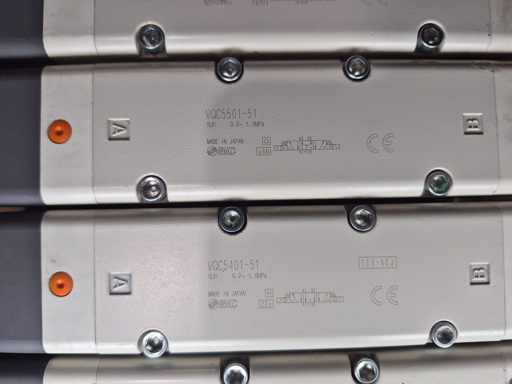 SMC VV5QC51‑1004TSKAN Solenoid Valve Manifold VQC5101‑51, VQC5201‑51, VQC5401‑51, VQC5501‑51 IO‑Link USED 3