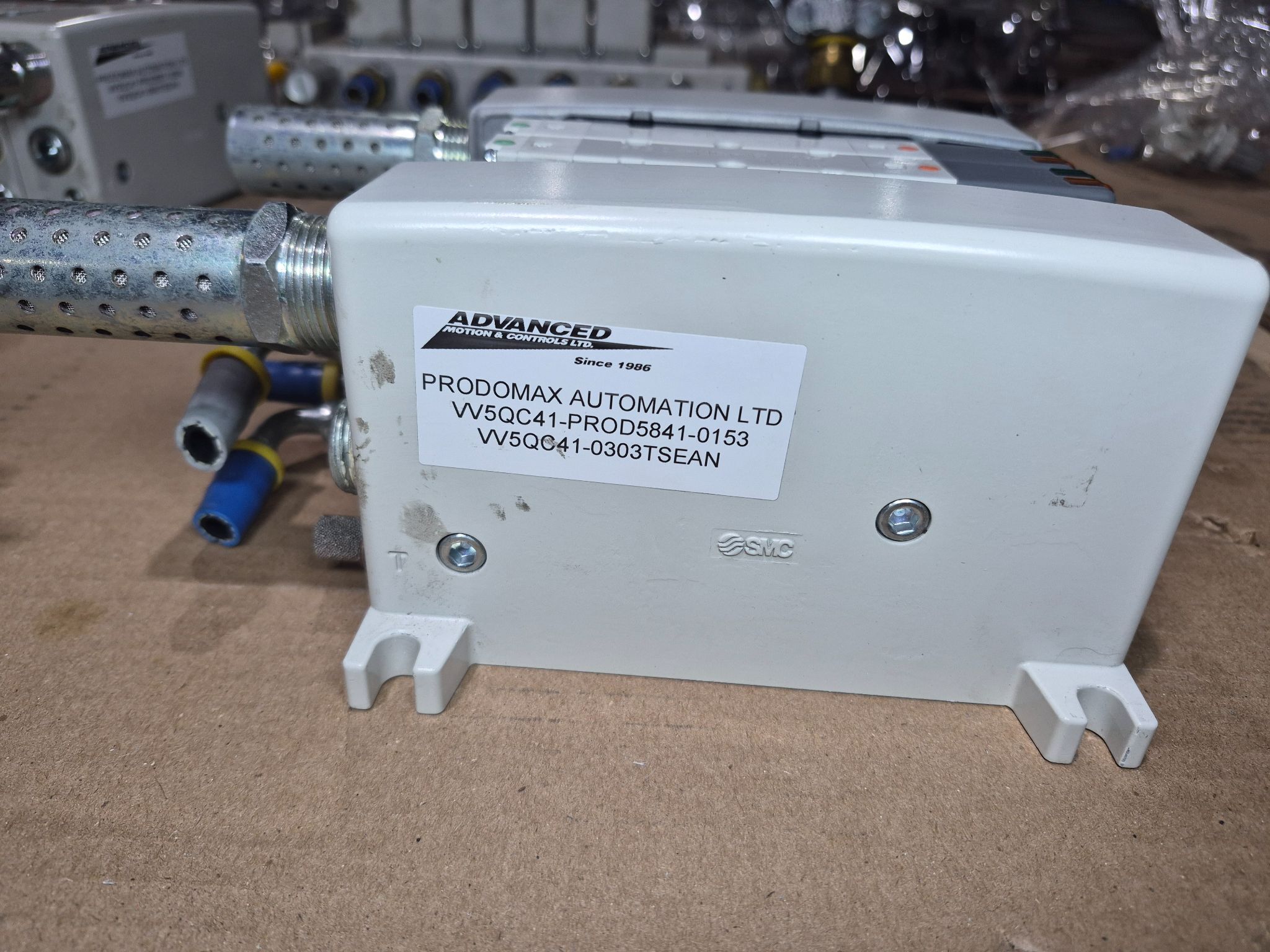 SMC VV5QC41-0303TSEAN VQC4000 Solenoid Valve Manifold VQC4201-51 x2 EtherNet/IP USED 3