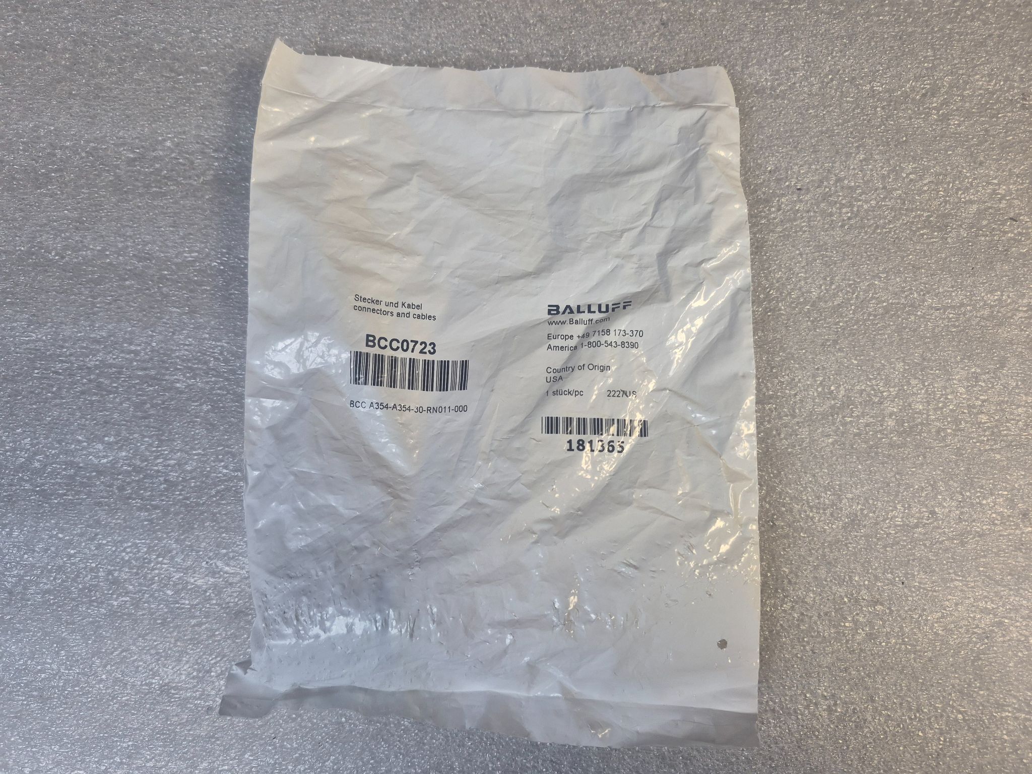 BALLUFF BCC A354-A354-30-RN011-000 M12 Connector BCC0723 NEW 1