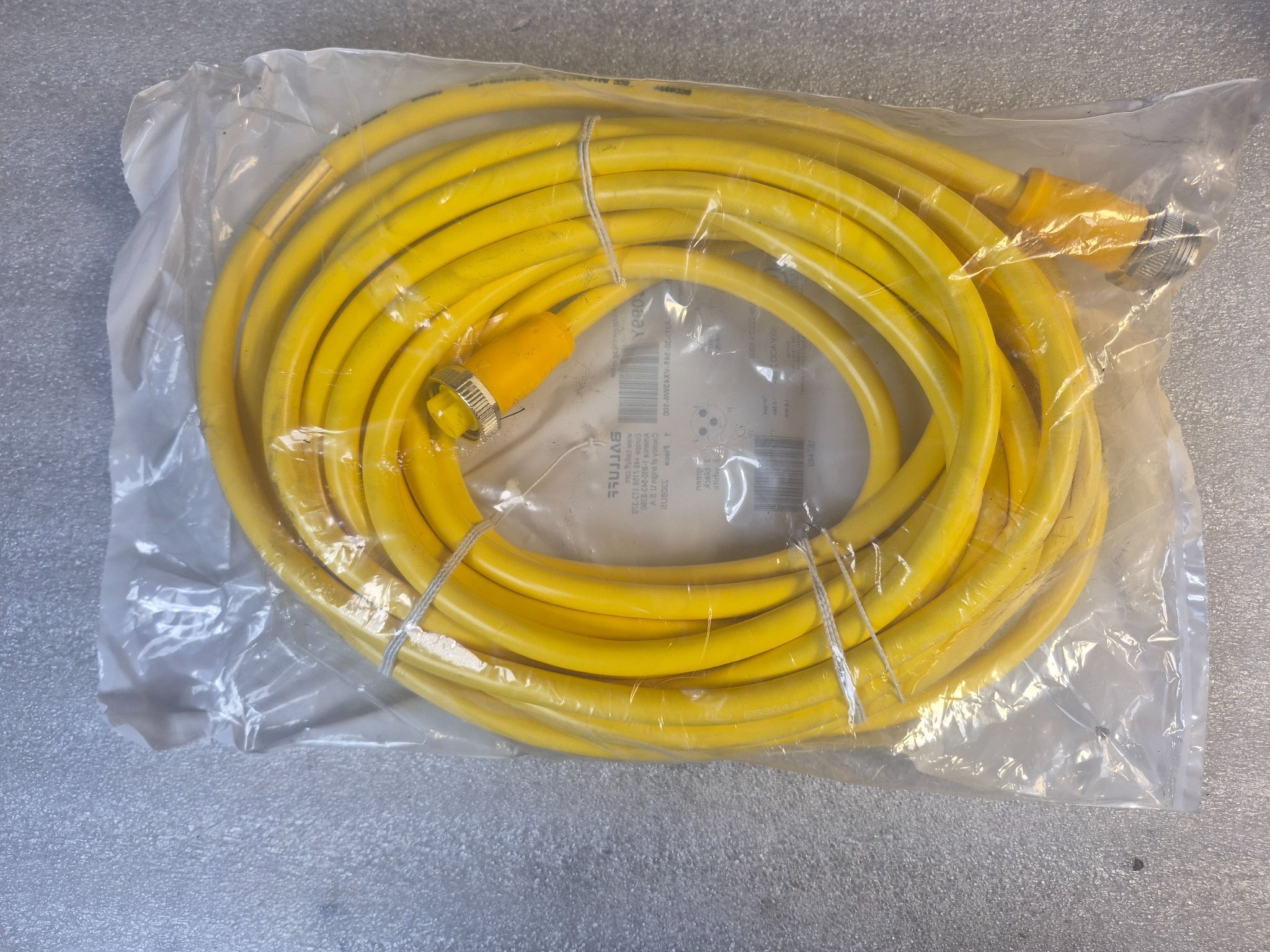 BALLUFF BCC A313-A313-30-345-VX43W6-100 Industrial Connecting Cable BCC099Y NEW 2