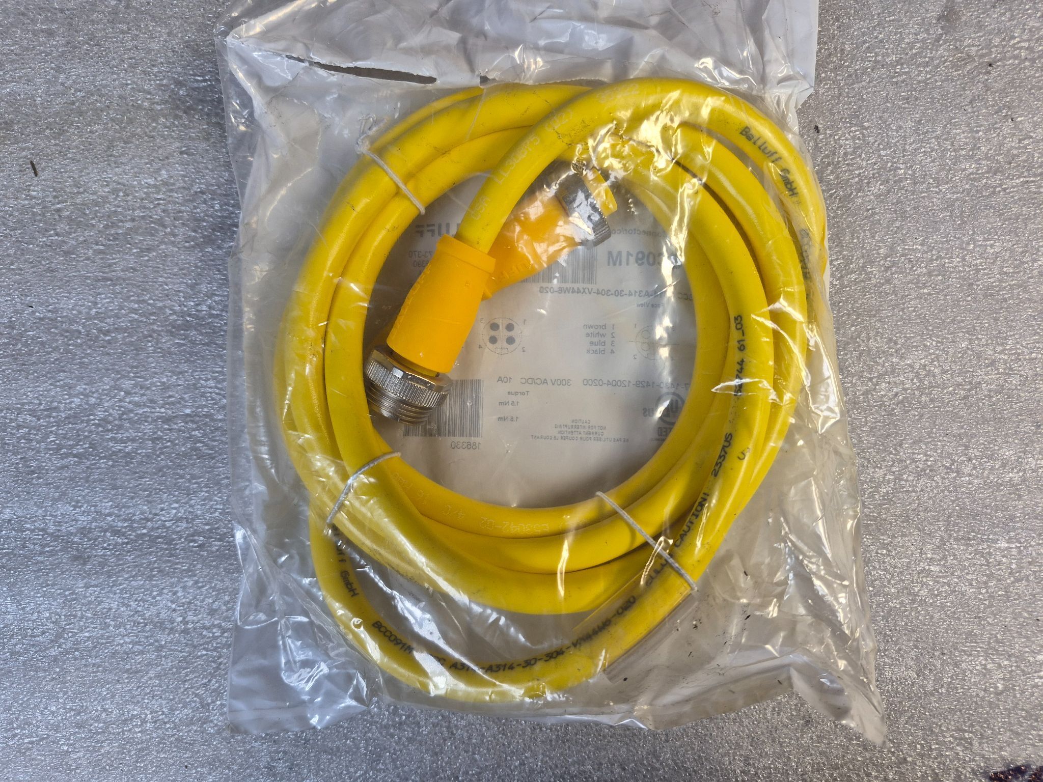 BALLUFF BCC A314-A314-30-304-VX44W6-020 Industrial Connecting Cable BCC091M NEW 1
