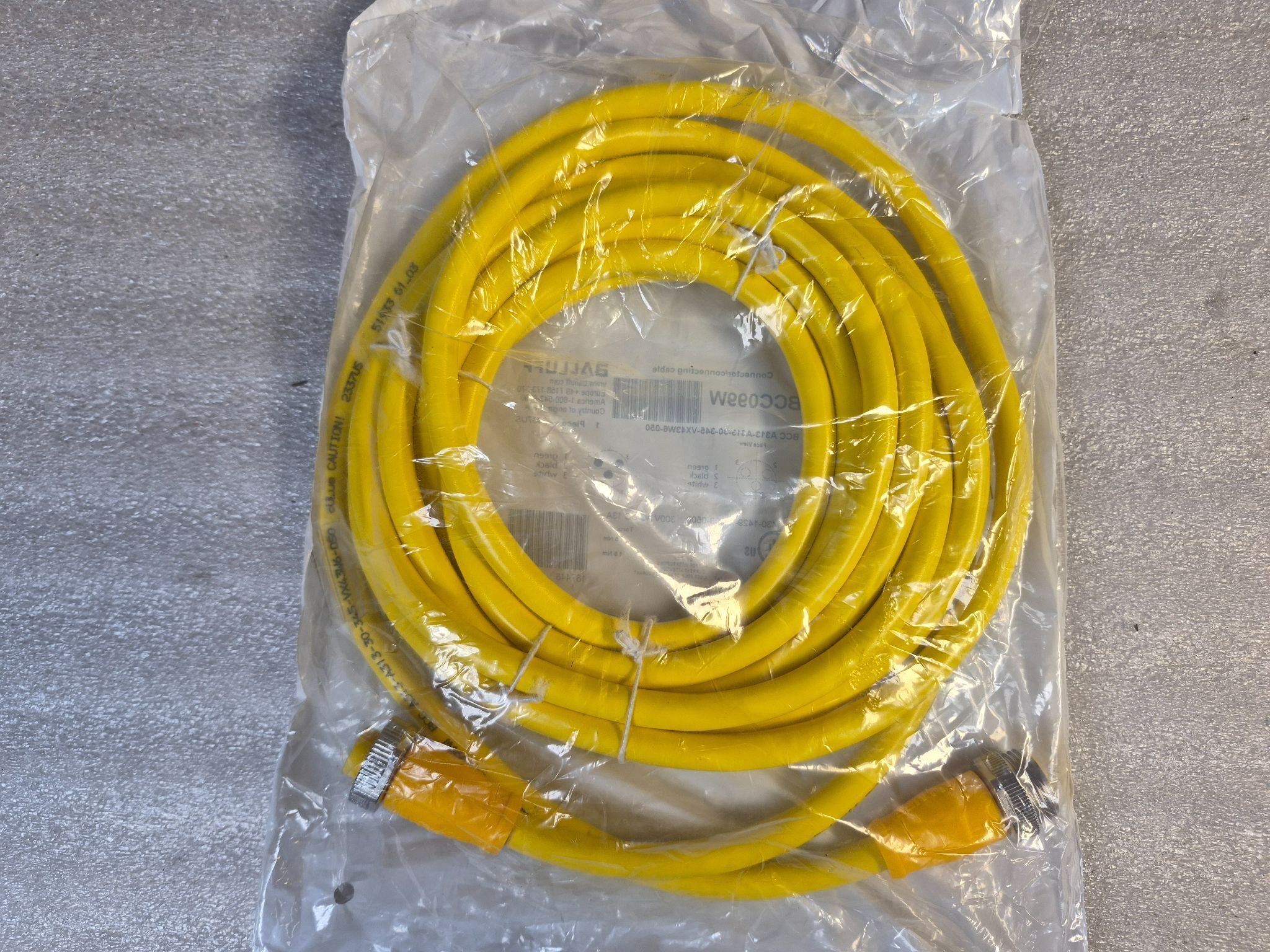 BALLUFF BCC A313-A313-30-345-VX43W6-050 Industrial Connecting Cable BCC099W NEW 1