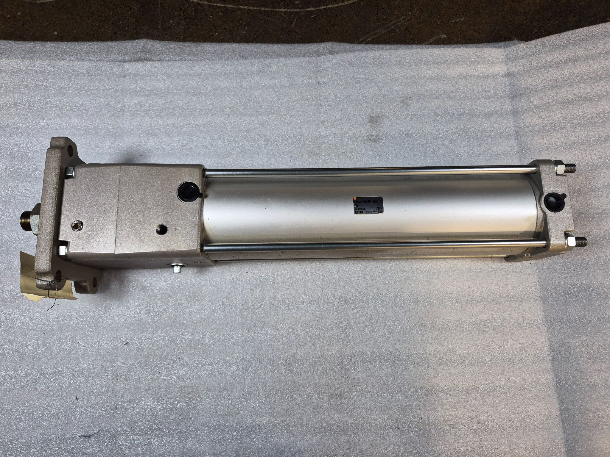 SMC CNA2F100TF-350-D Pneumatic Cylinder 100mm Bore 350mm Stroke USED 0