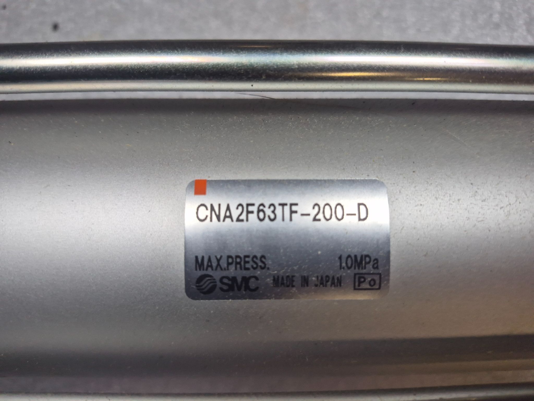 SMC CNA2F63TF-200-D Pneumatic Tie-Rod Air Cylinder 63mm Bore 200mm Stroke USED 1