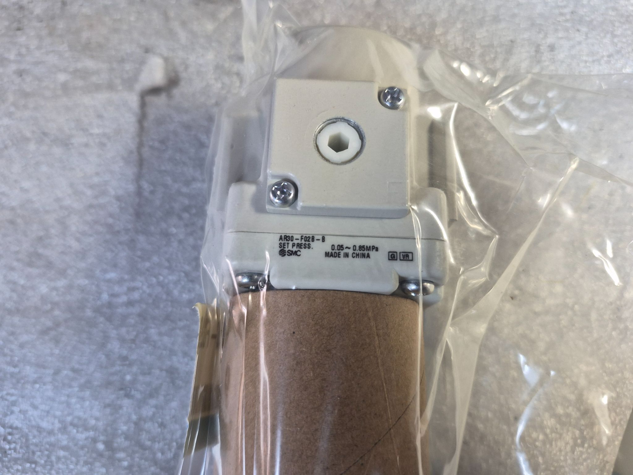 SMC AR30‑F02B‑B Pneumatic Air Regulator 1/4" NEW 1