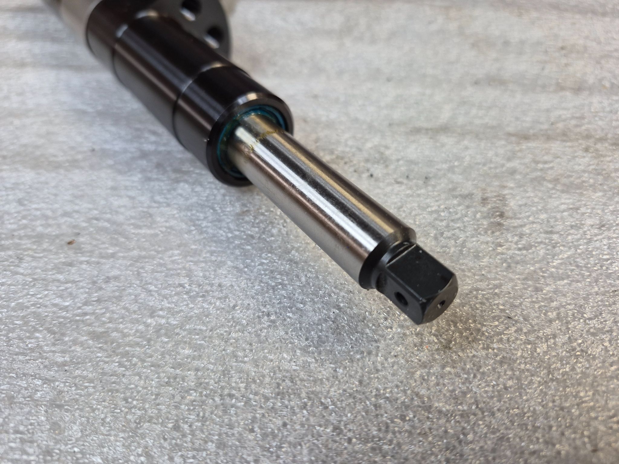 ATLAS COPCO QST42‑20COT‑T50‑L134‑H10 Off‑Set Fixtured QST Nutrunner NEW NO BOX 3