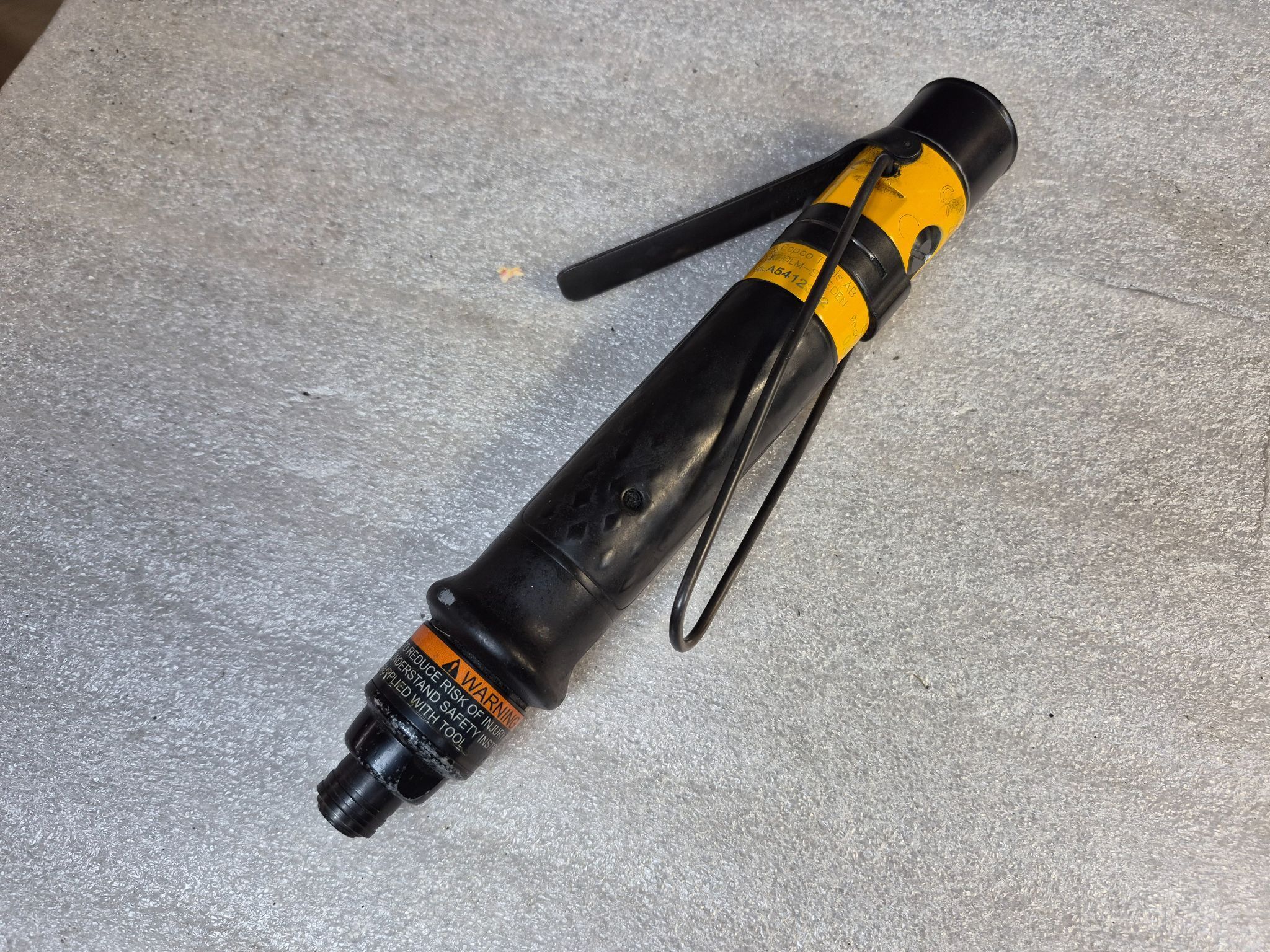 ATLAS COPCO LUM12 SR4 Pneumatic Screwdriver USED 1