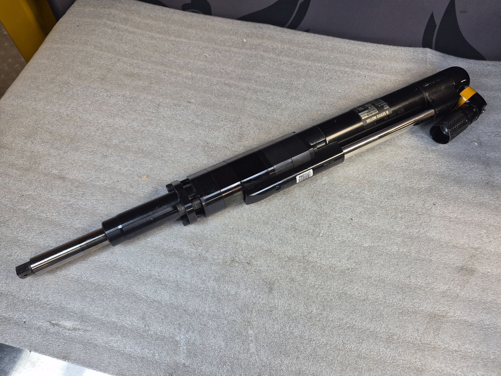 ATLAS COPCO QST50-90CT-T76-L200-H13 Inline Fixtured QST Nutrunner USED 1