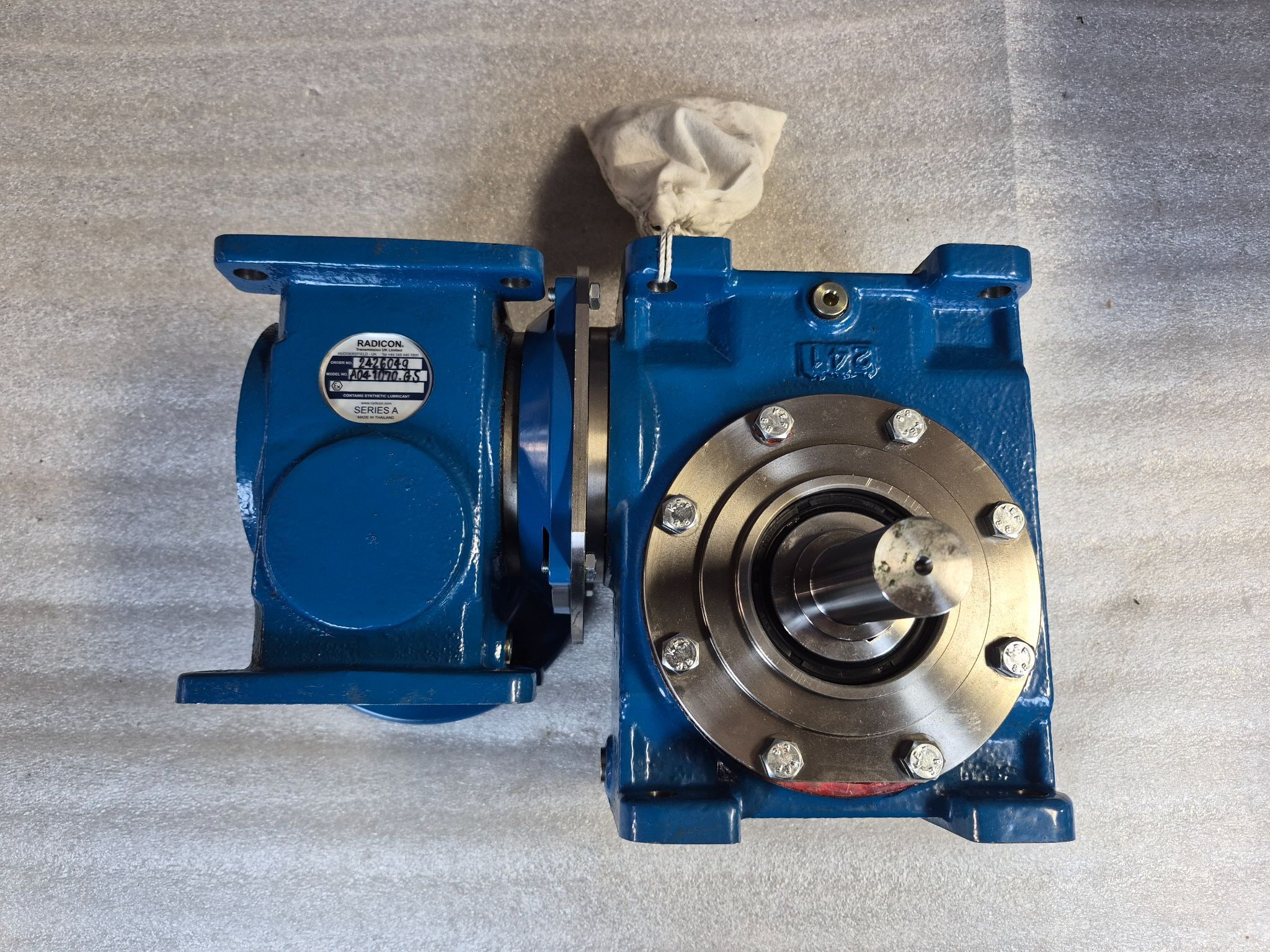 Radicon A061028CWHCBF1 Series A Gear Reducer USED 0