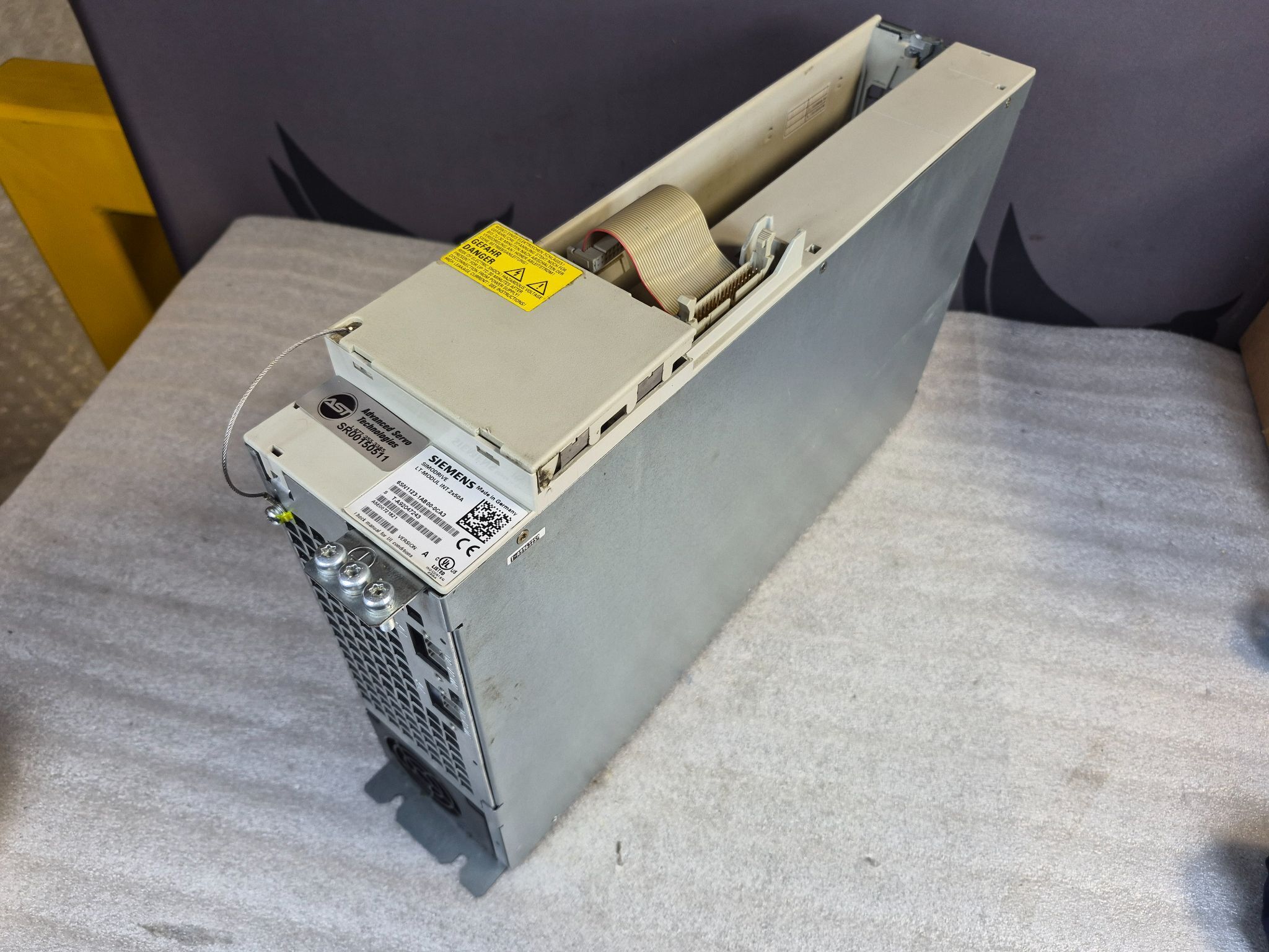SIEMENS 6SN1123‑1AB00‑0CA3 SIMODRIVE LT‑Module INT 2×50A PARTS ONLY 0