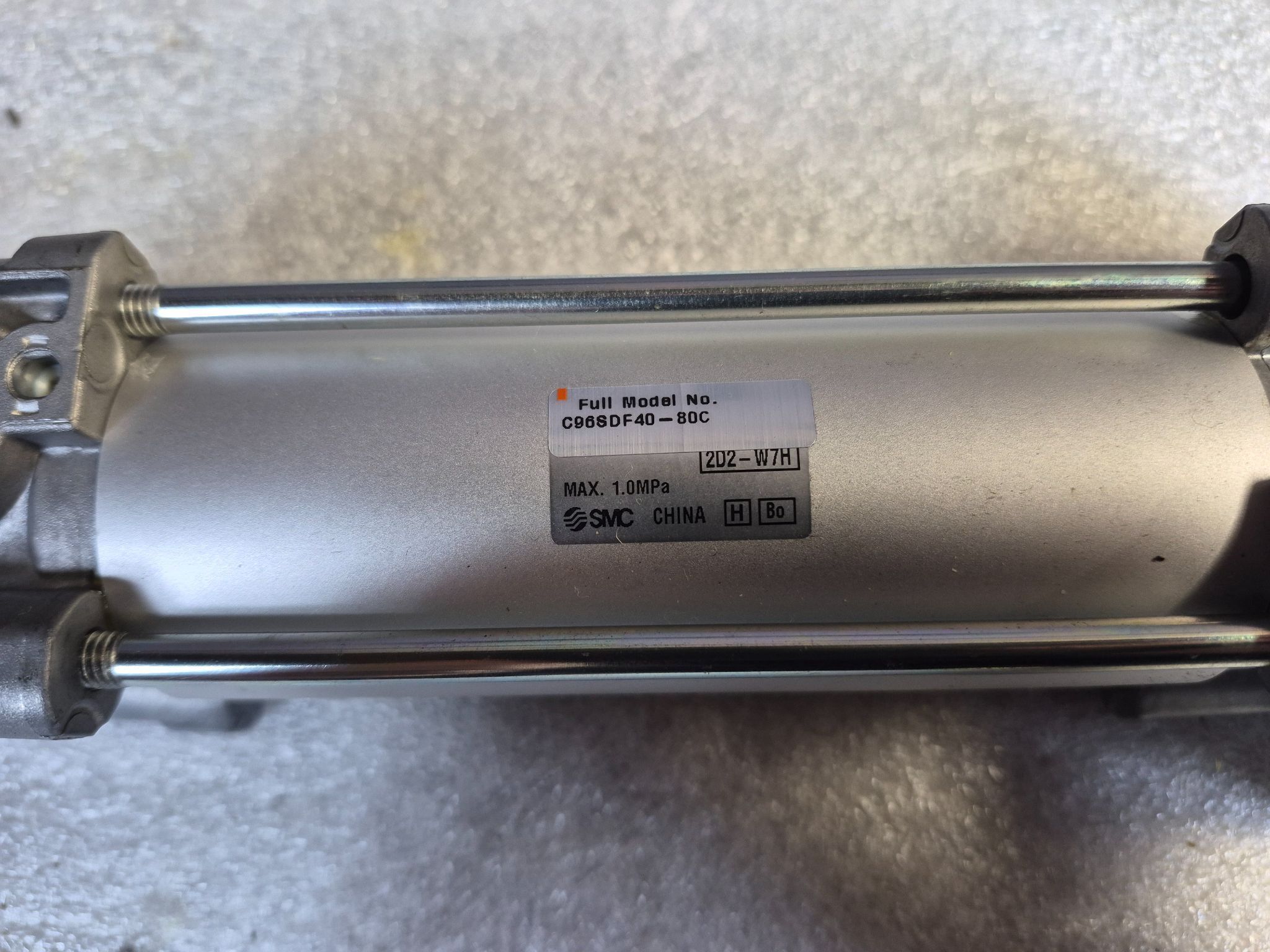 SMC C96SDF40-80C Pneumatic Air Cylinder NEW 2