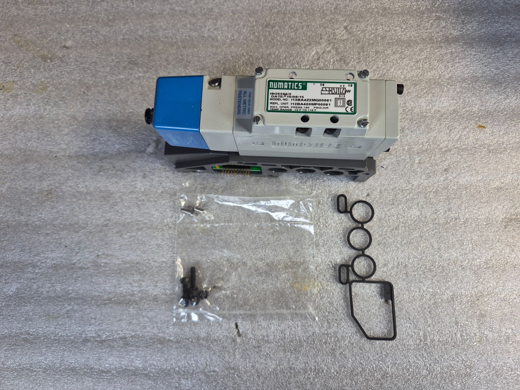 Numatics I13BA4Z2MQ00061 Pneumatic Solenoid Valve NEW 0