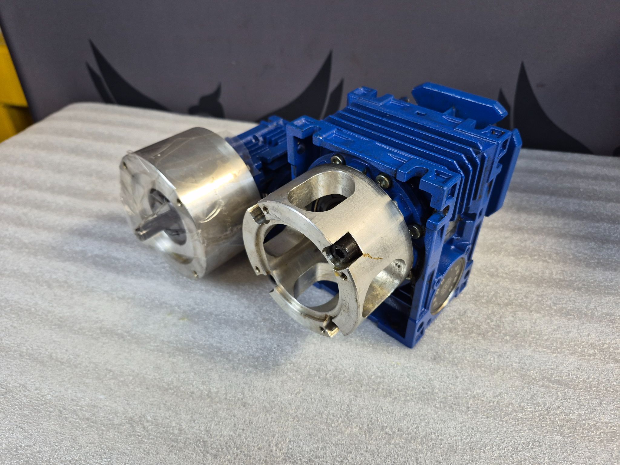 Motovario NMRV 050 + NMRV 030 Worm Gear Reducers USED 1