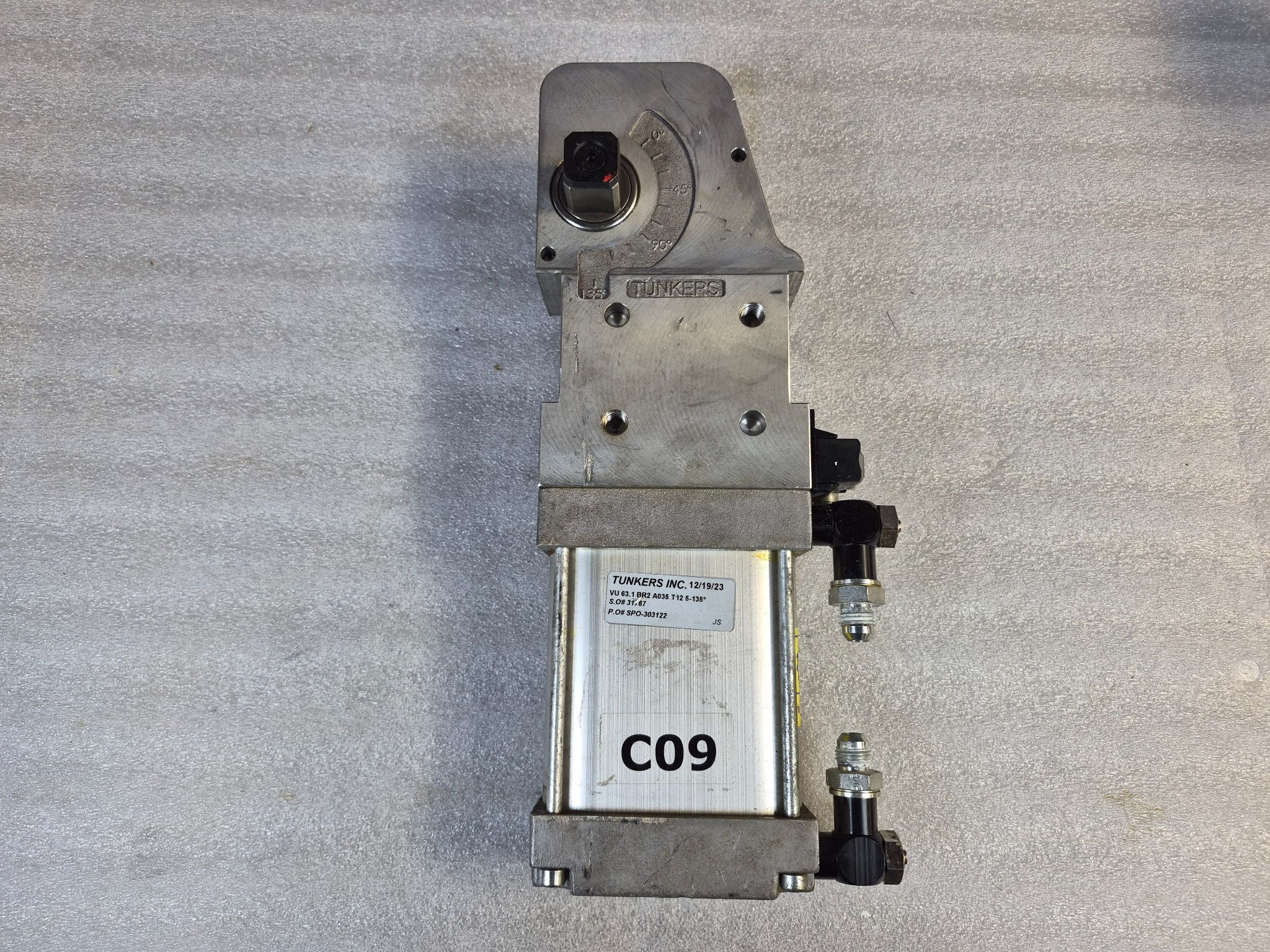 TUNKERS VU 63.1 BR2 A035 T12 5-135 Pneumatic Clamp USED 0