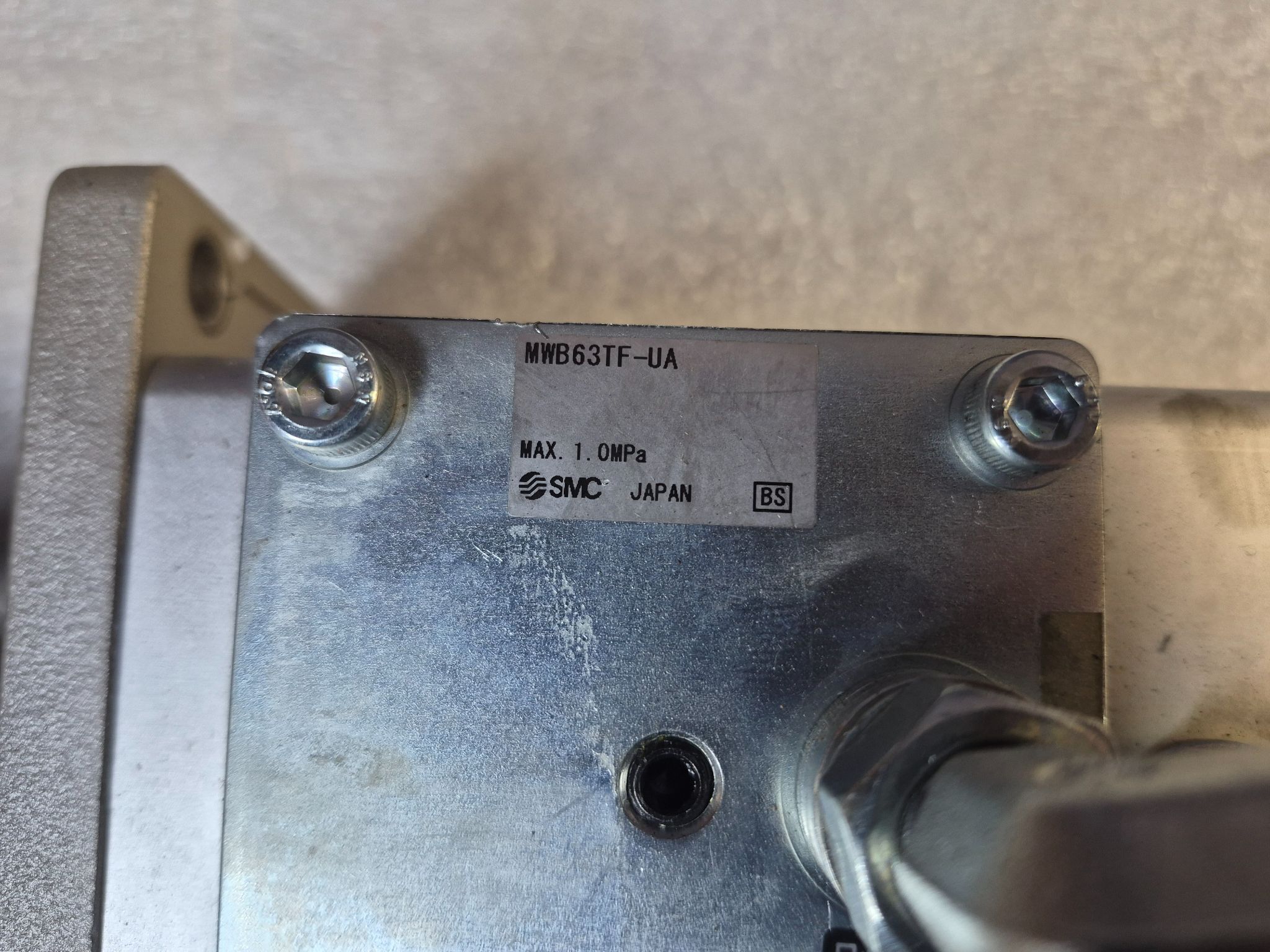 SMC C96NF63-160C ISO Pneumatic Cylinder 63mm Bore 160mm Stroke USED 3