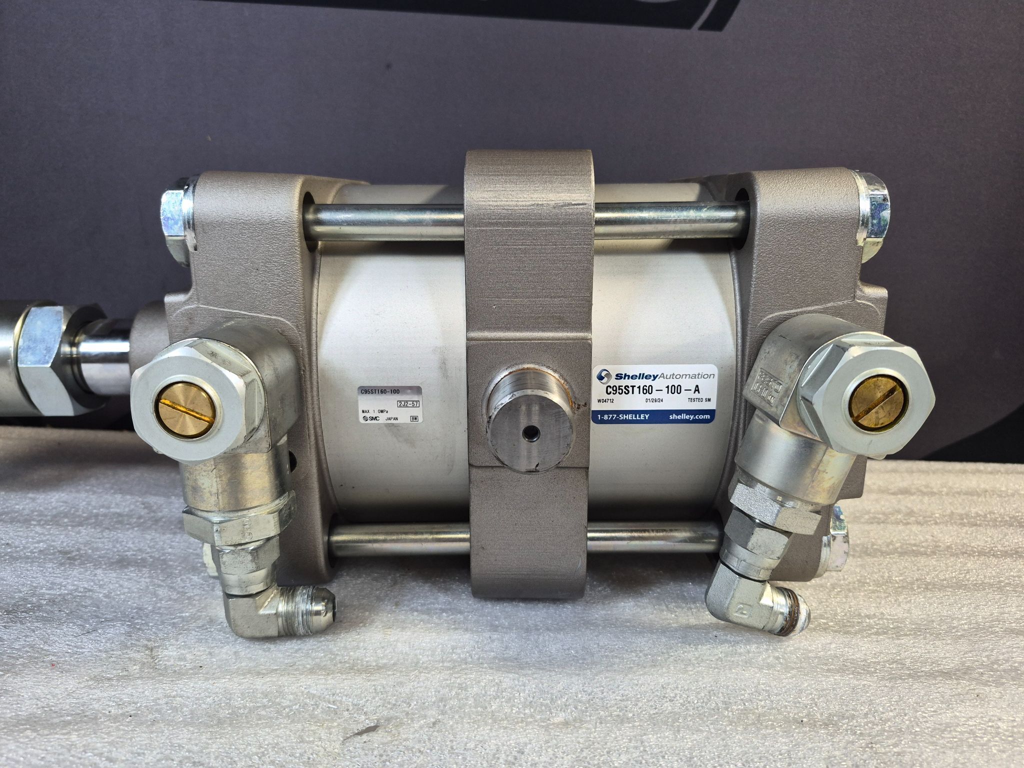 SMC C95ST160-100 Tie-Rod Style Pneumatic Cylinder USED 1