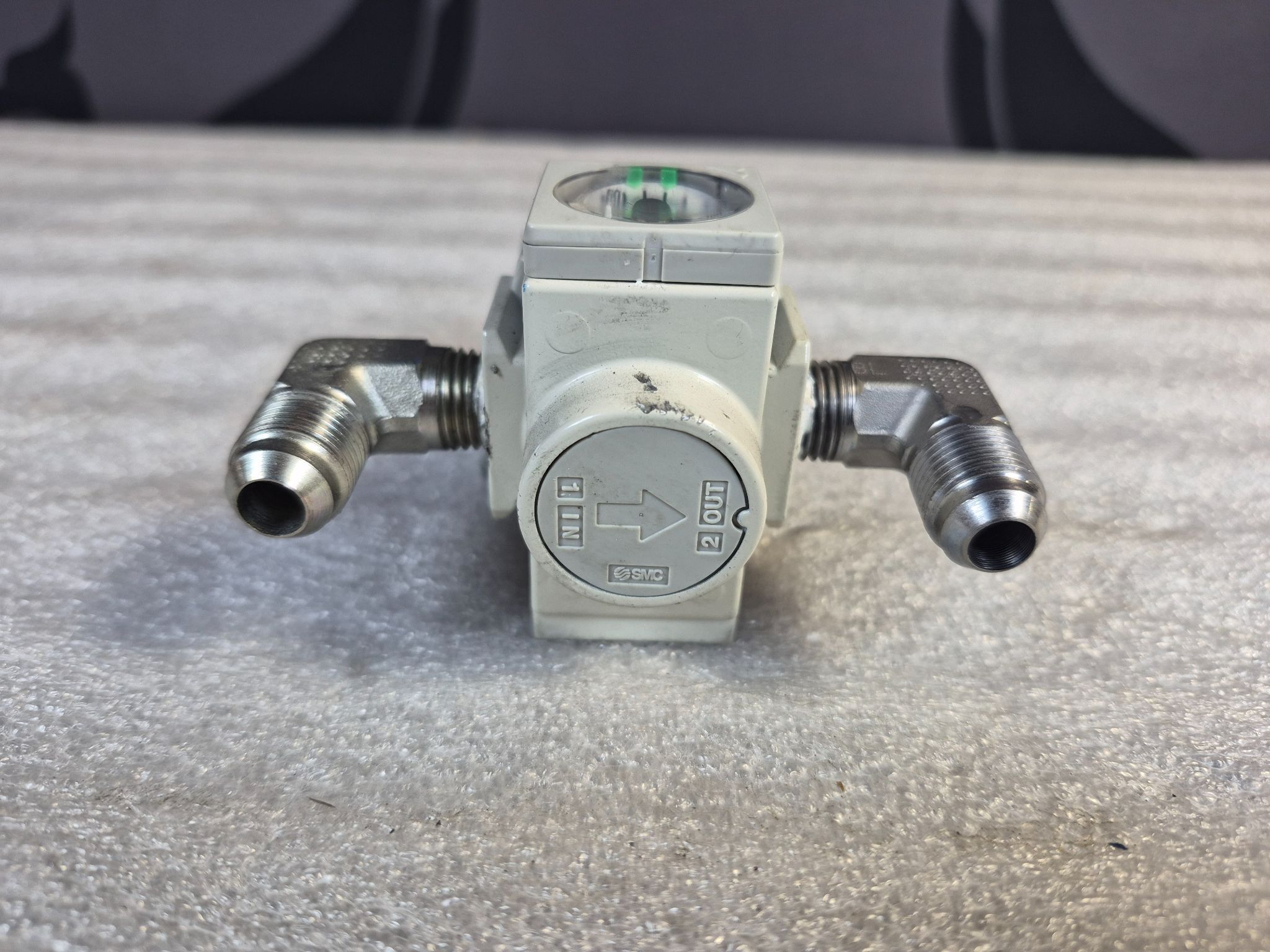 SMC AR20K‑N02BE‑YZ‑B Pneumatic Air Regulator USED 2