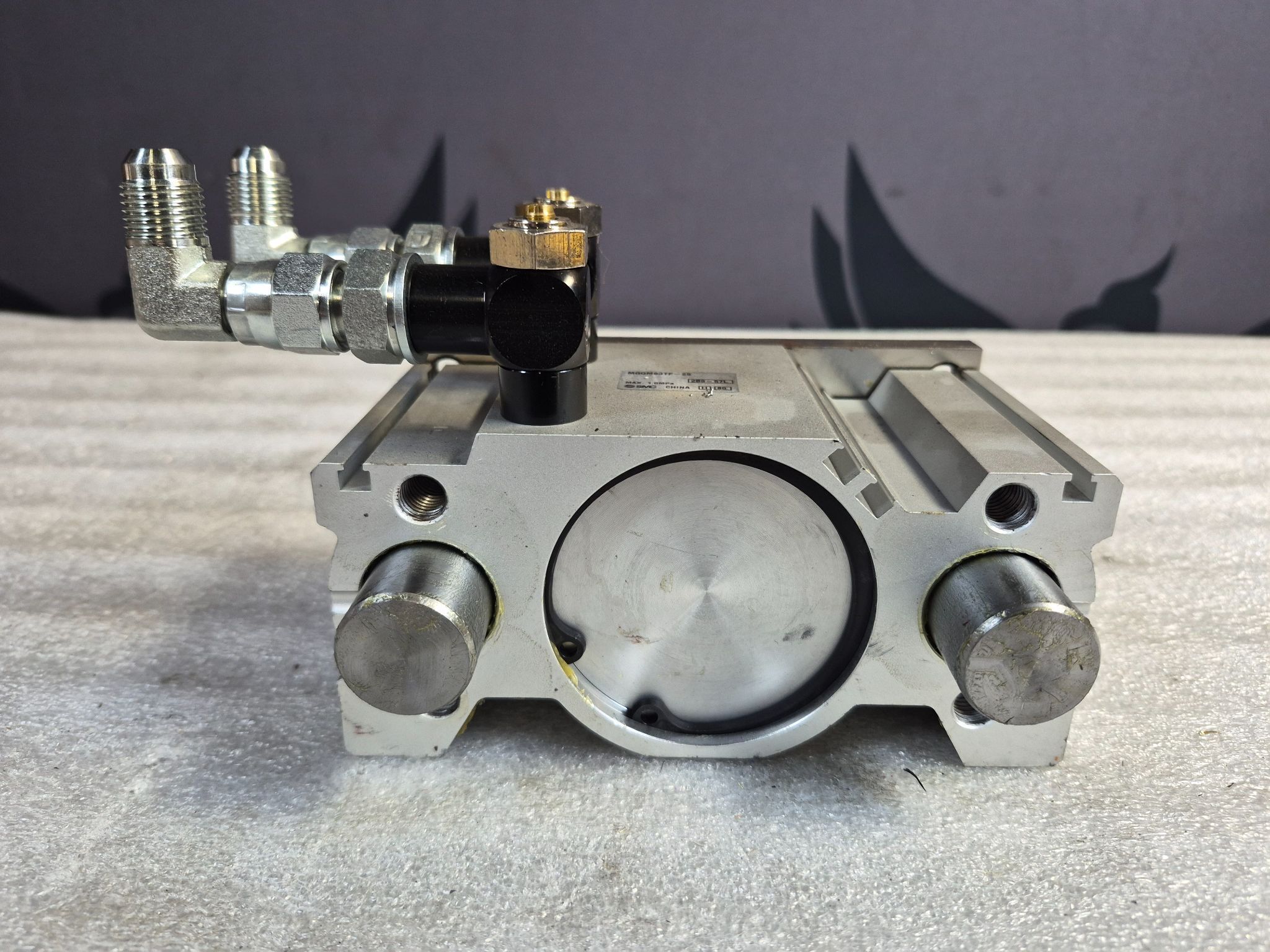 SMC MGQM63TF-25 Compact Guided Cylinder 63mm Bore 25mm Stroke USED 2