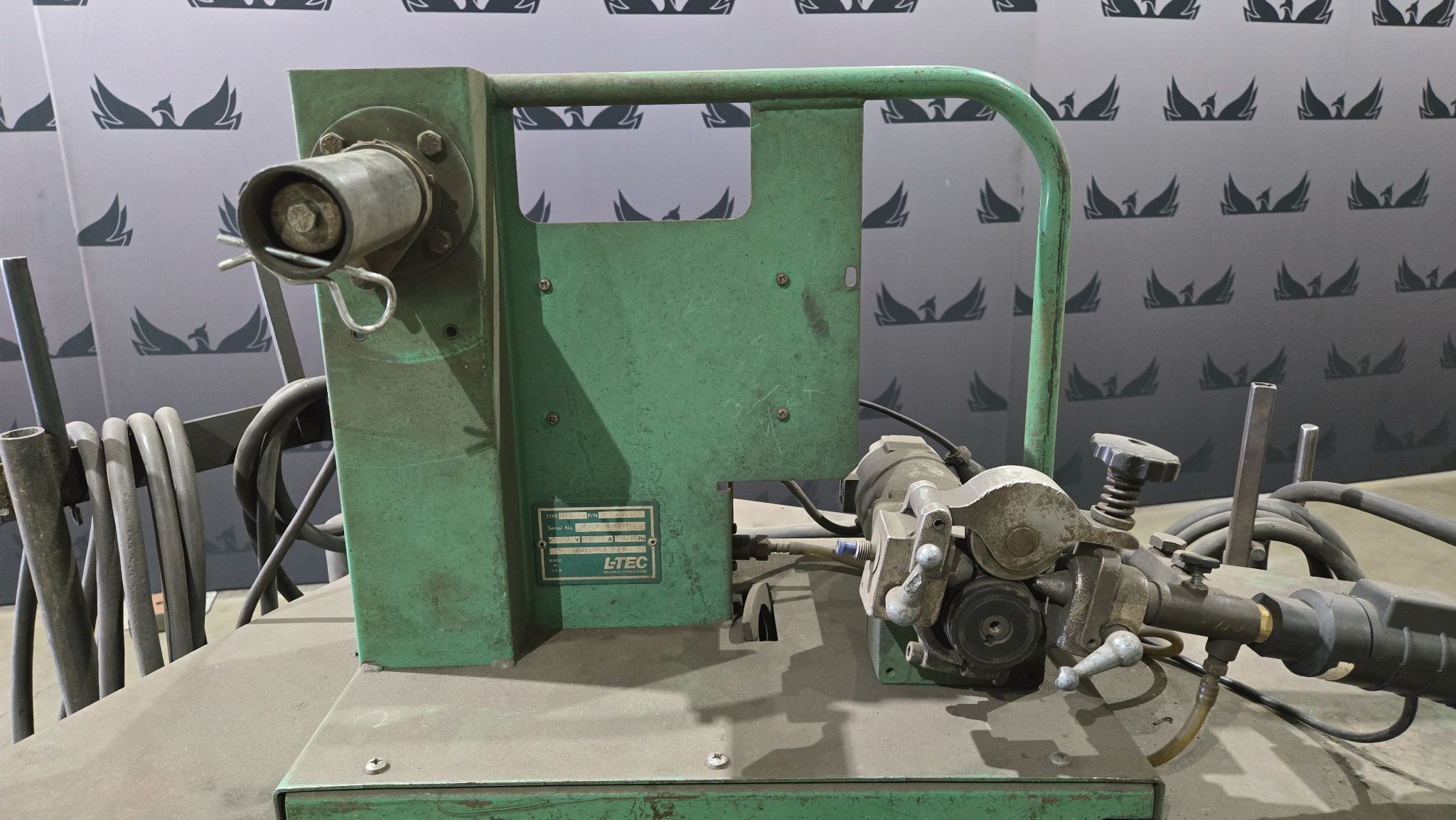 Union Carbide VI-450-SS MIG Welder With MIG-35 Wire Feeder 450A 3PH USED 8