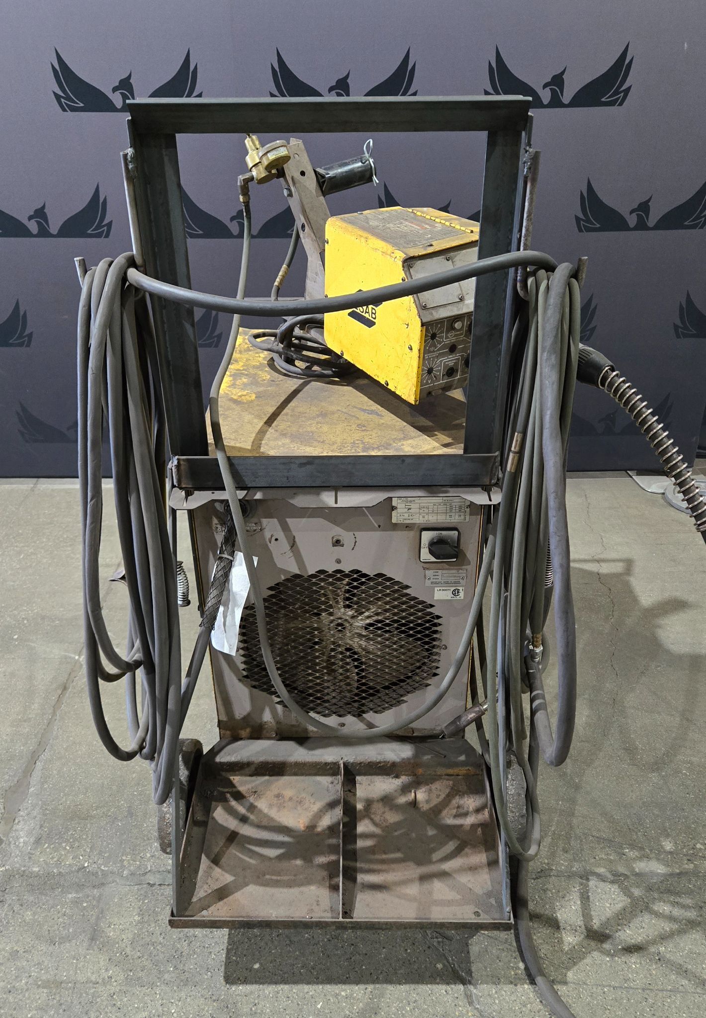 ESAB V452 CV MIG Welder With MIG-4HD Wire Feeder 450A 3PH USED 3